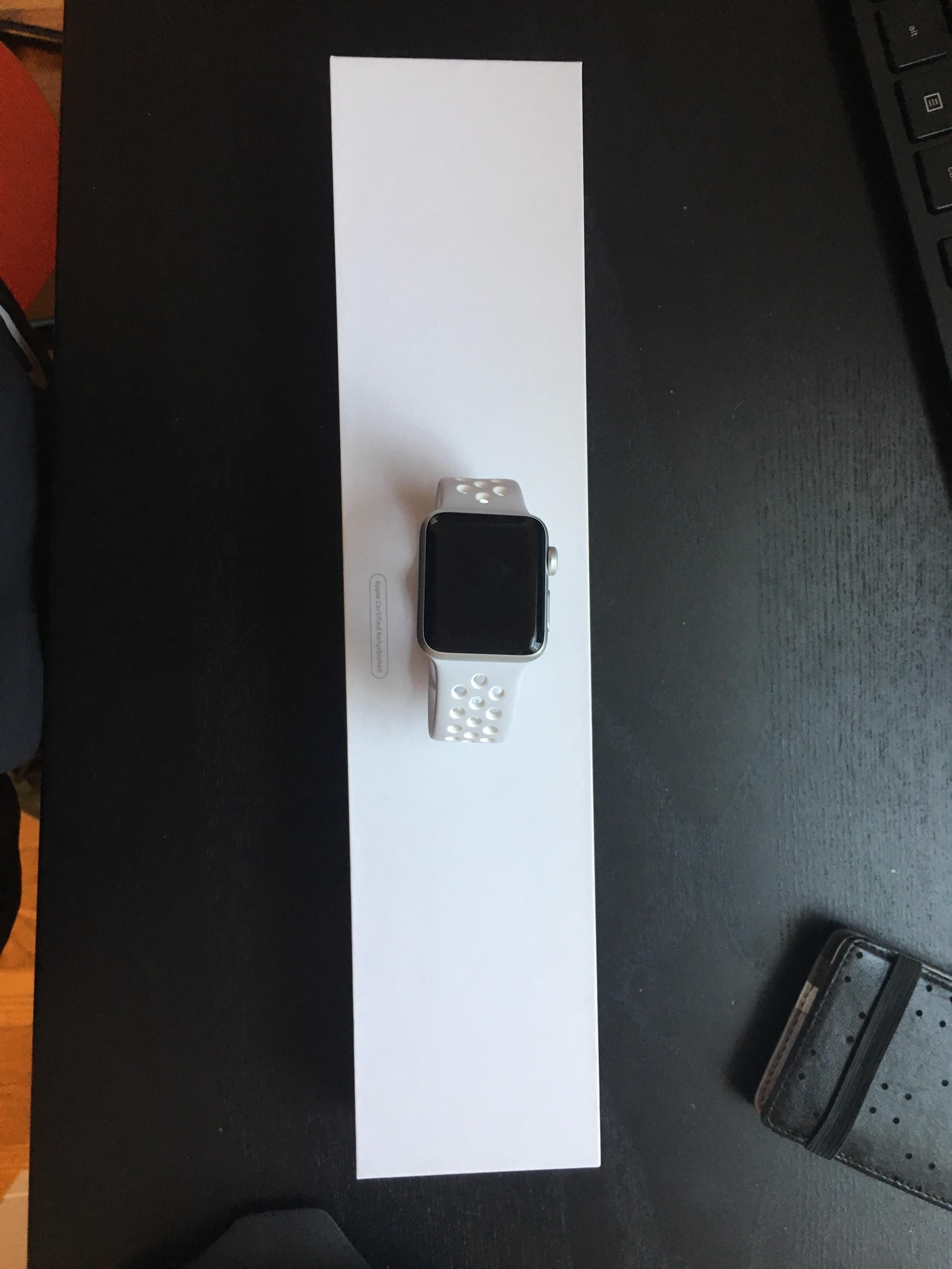 The Apple Watch box is MASSIVE for how big the product is. r/mildlyinfuriating