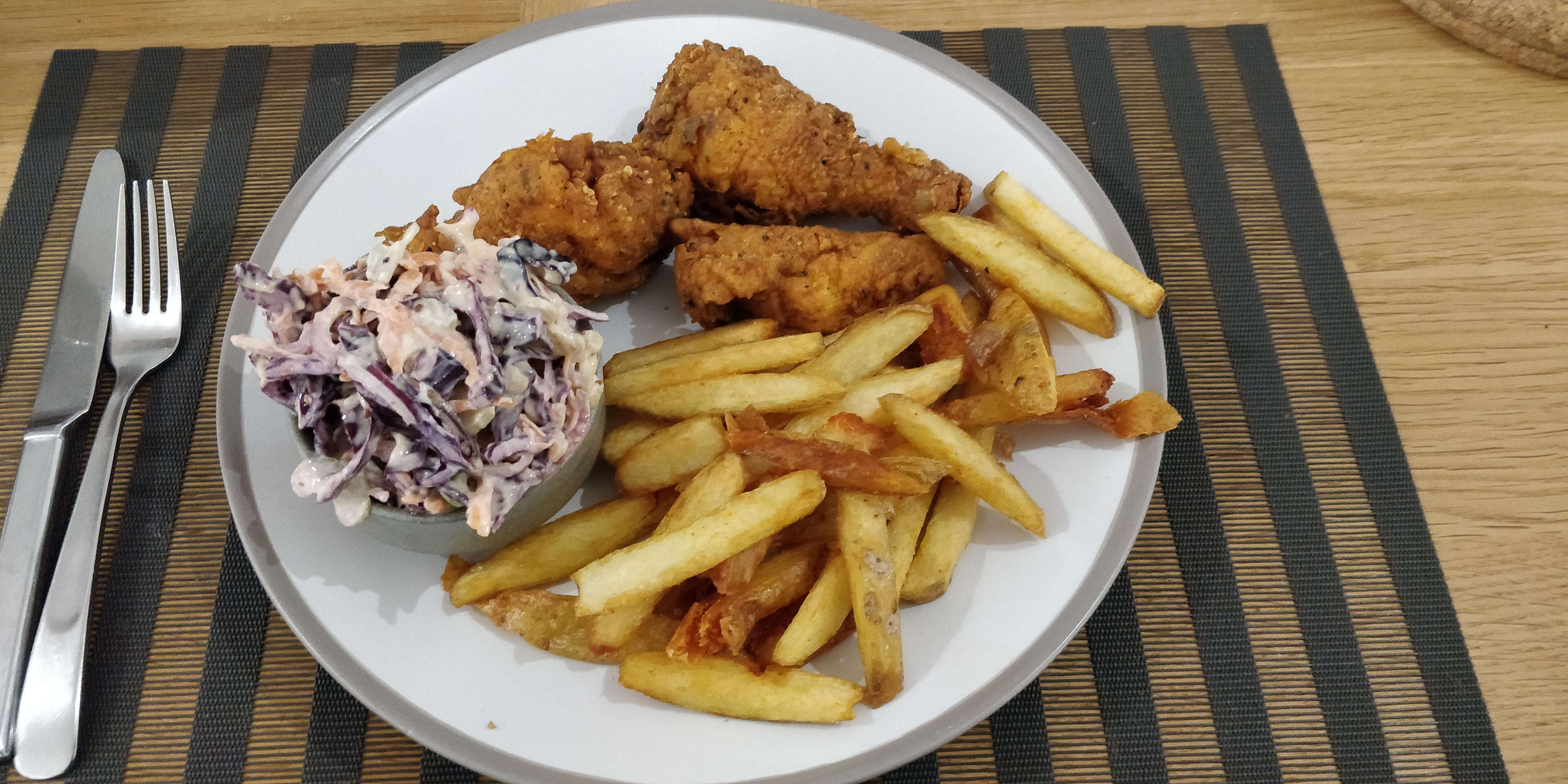Fried chicken, chips and coleslaw from scratch! r/fromscratch