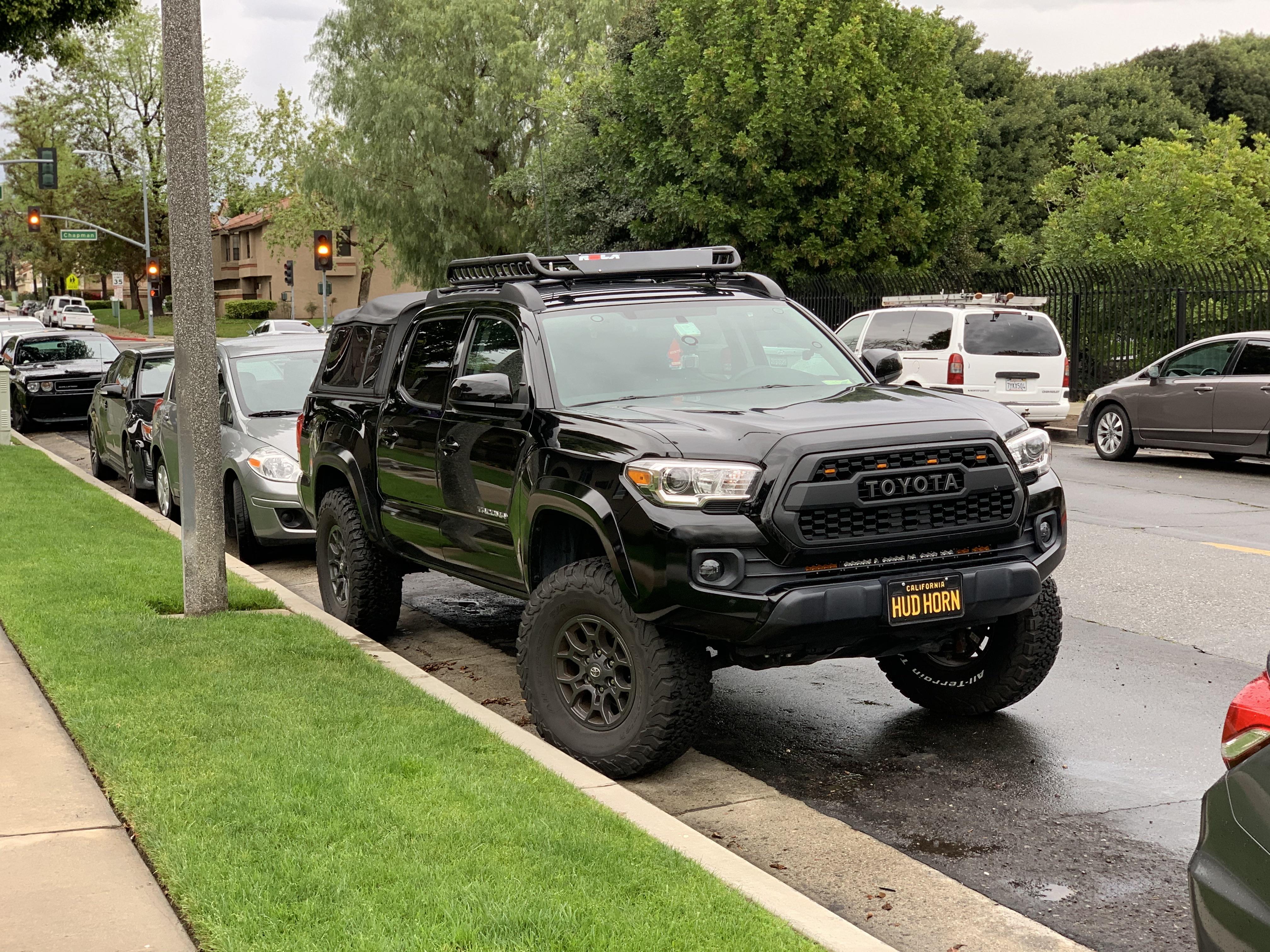 Went with an actual “cargo rack” instead of the prinsu roof racks that
