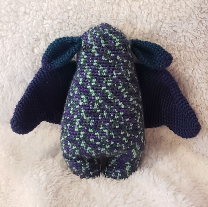 I made this weighted bat doll for my daughter and I'm so excited to make more 😍 r/crochet