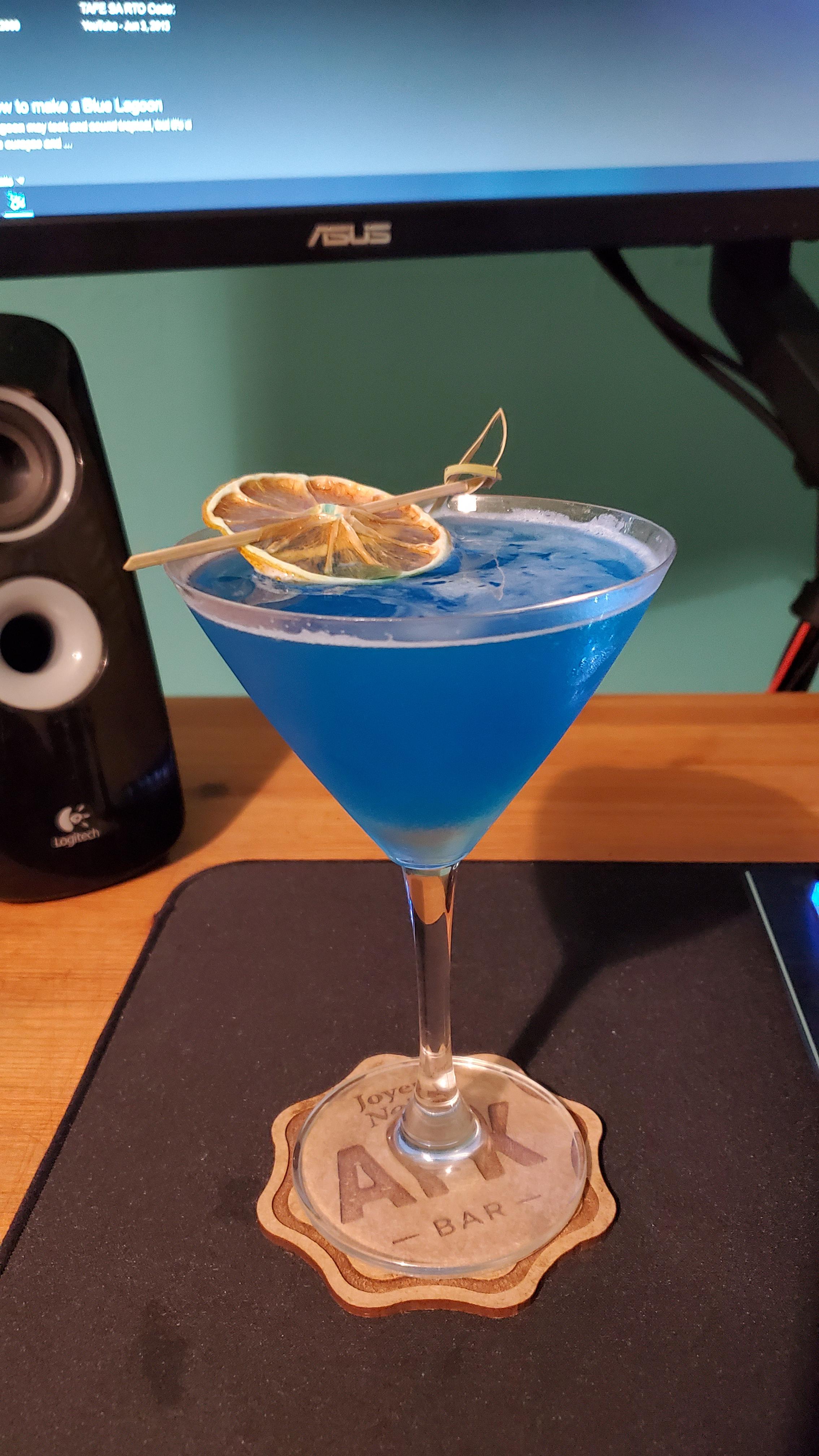 Blue lagoon r/cocktails