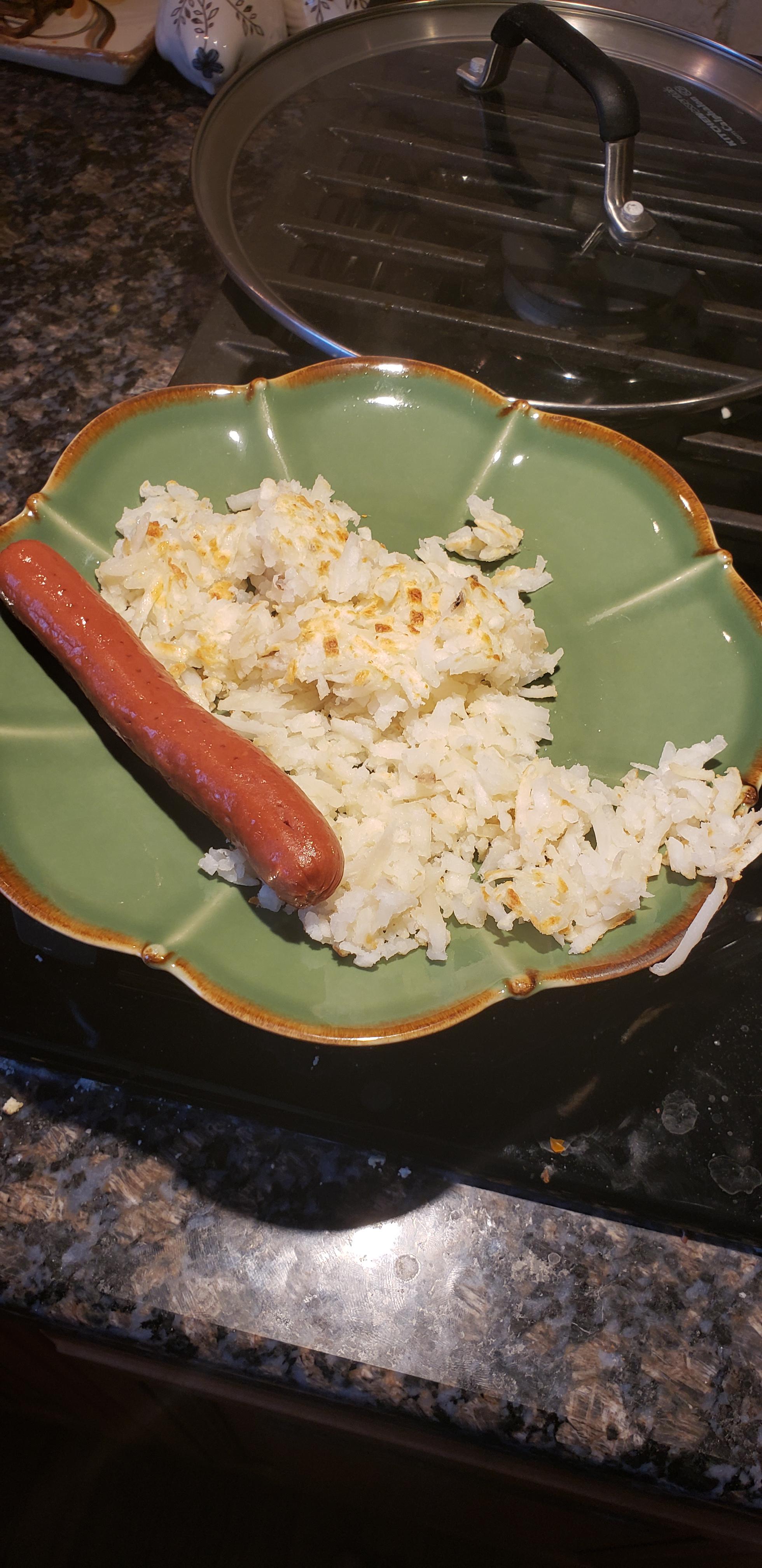 My hot dog and slightly undercooked hash browns r/shittyfoodporn