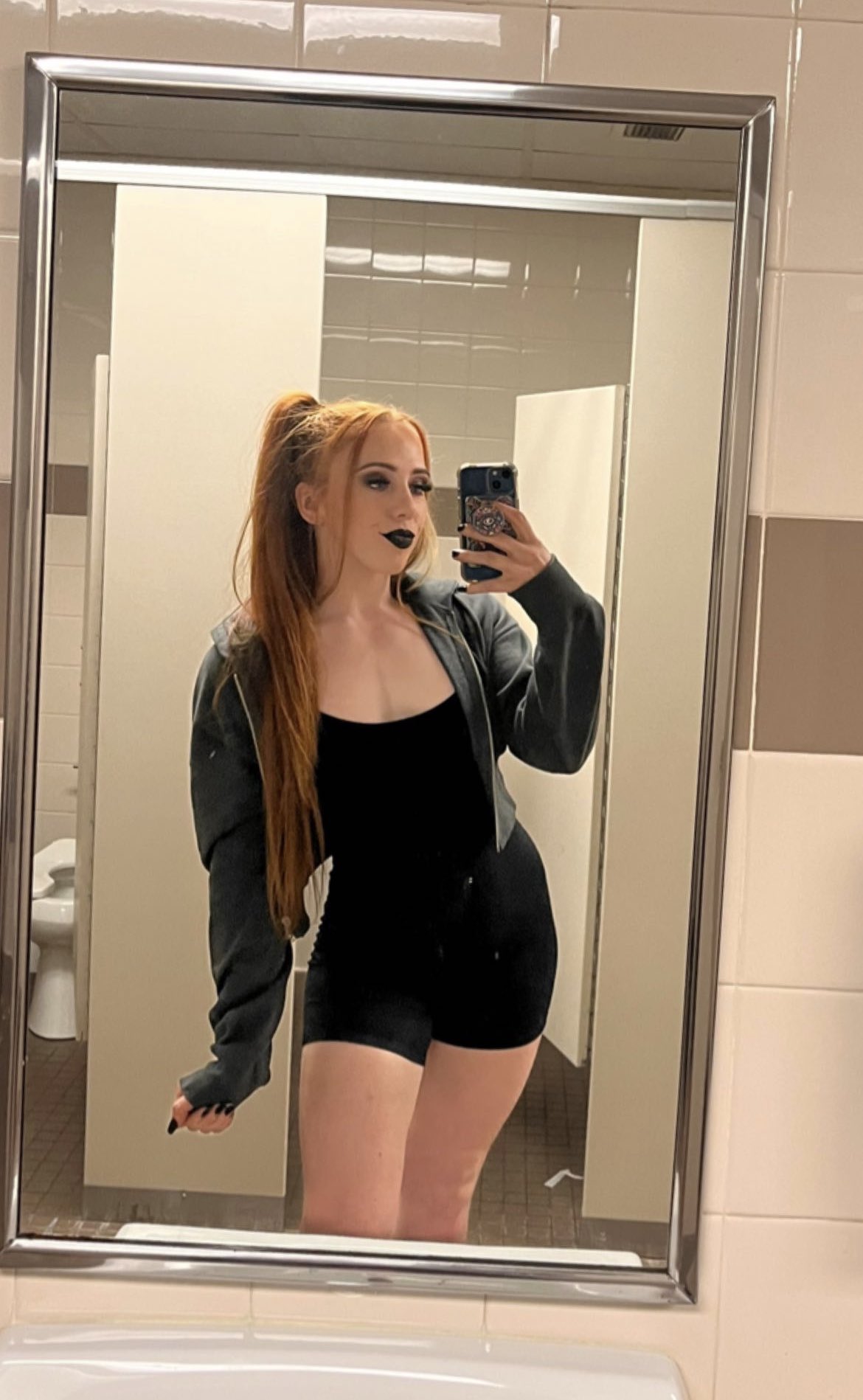 Isla Dawn : LadiesOfWrestling