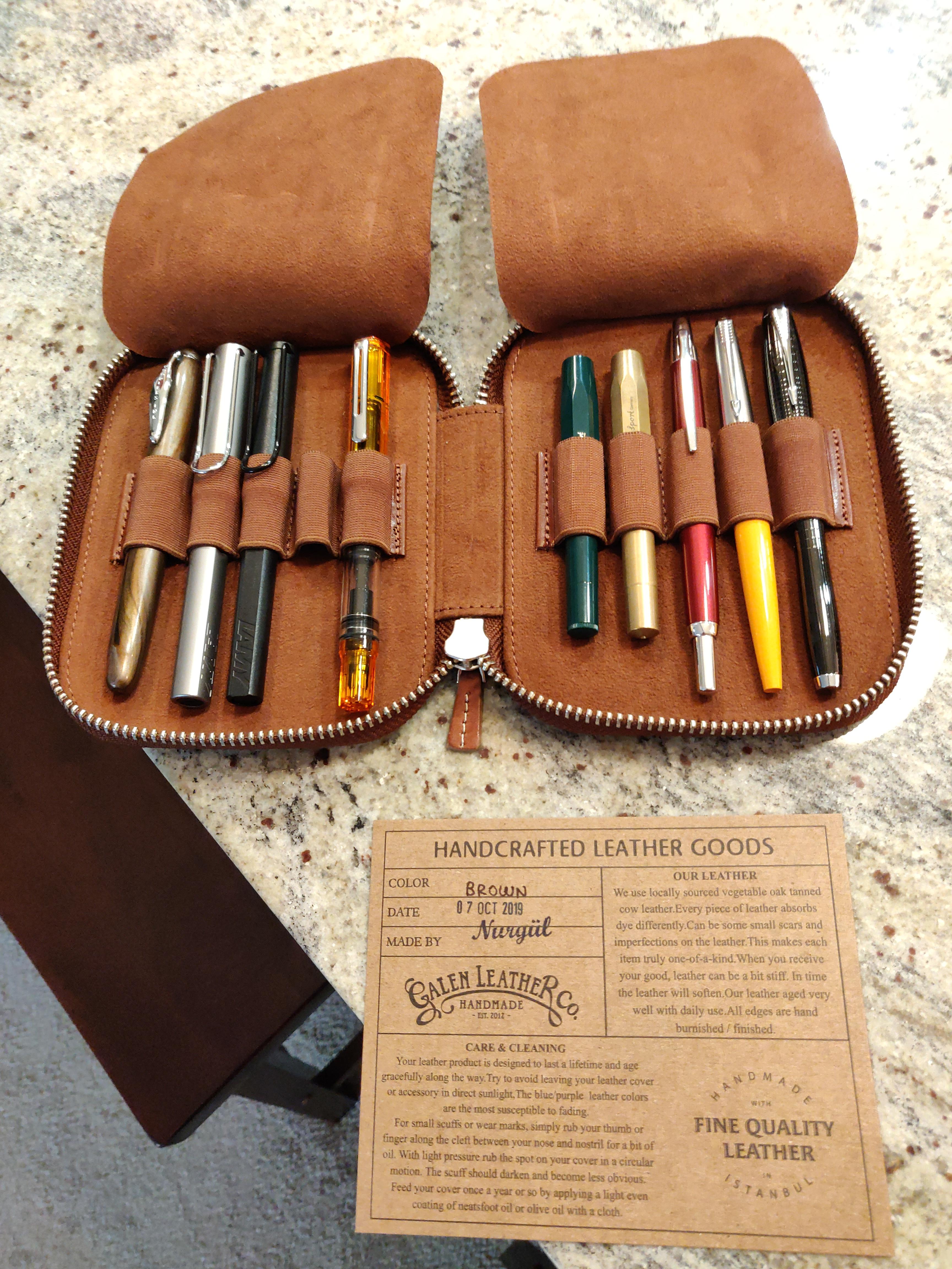 More pictures of the Galen Leather 10 slot case. It's so much nicer