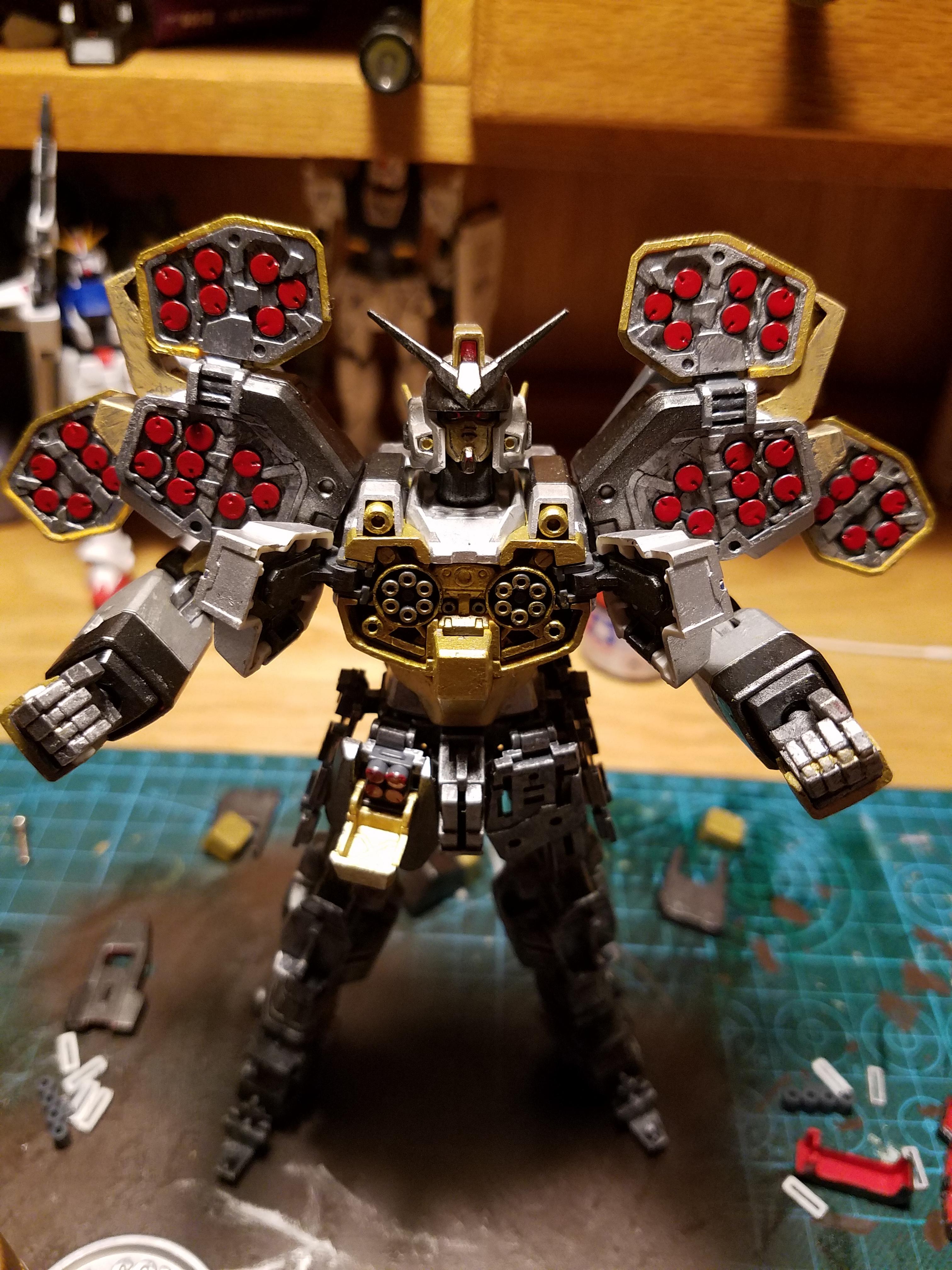 Custom Hand painted MG Heavyarms Gundam Up Close Update r/Gunpla