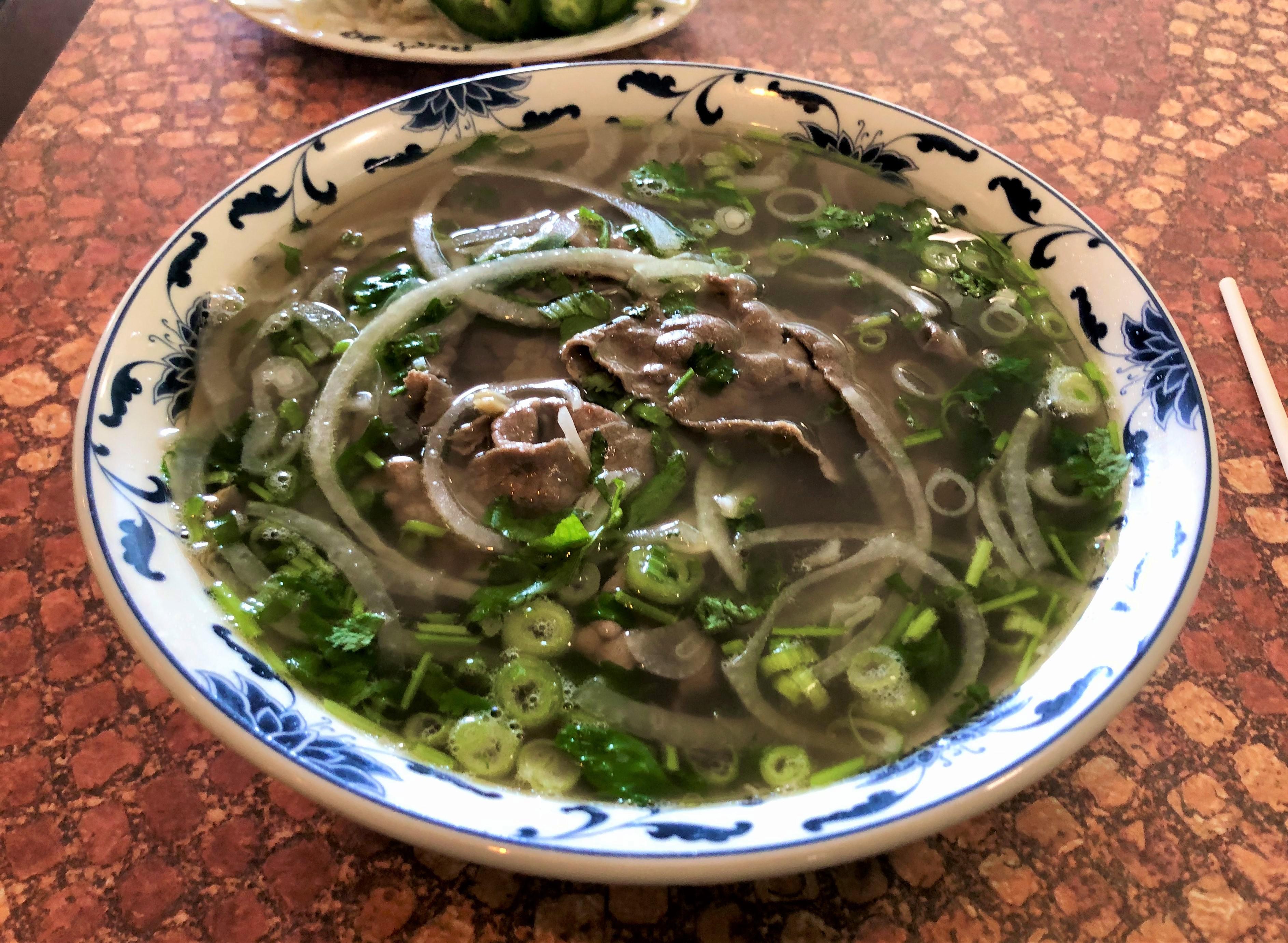 eyeofround steak and welldone brisket Pho r/pho