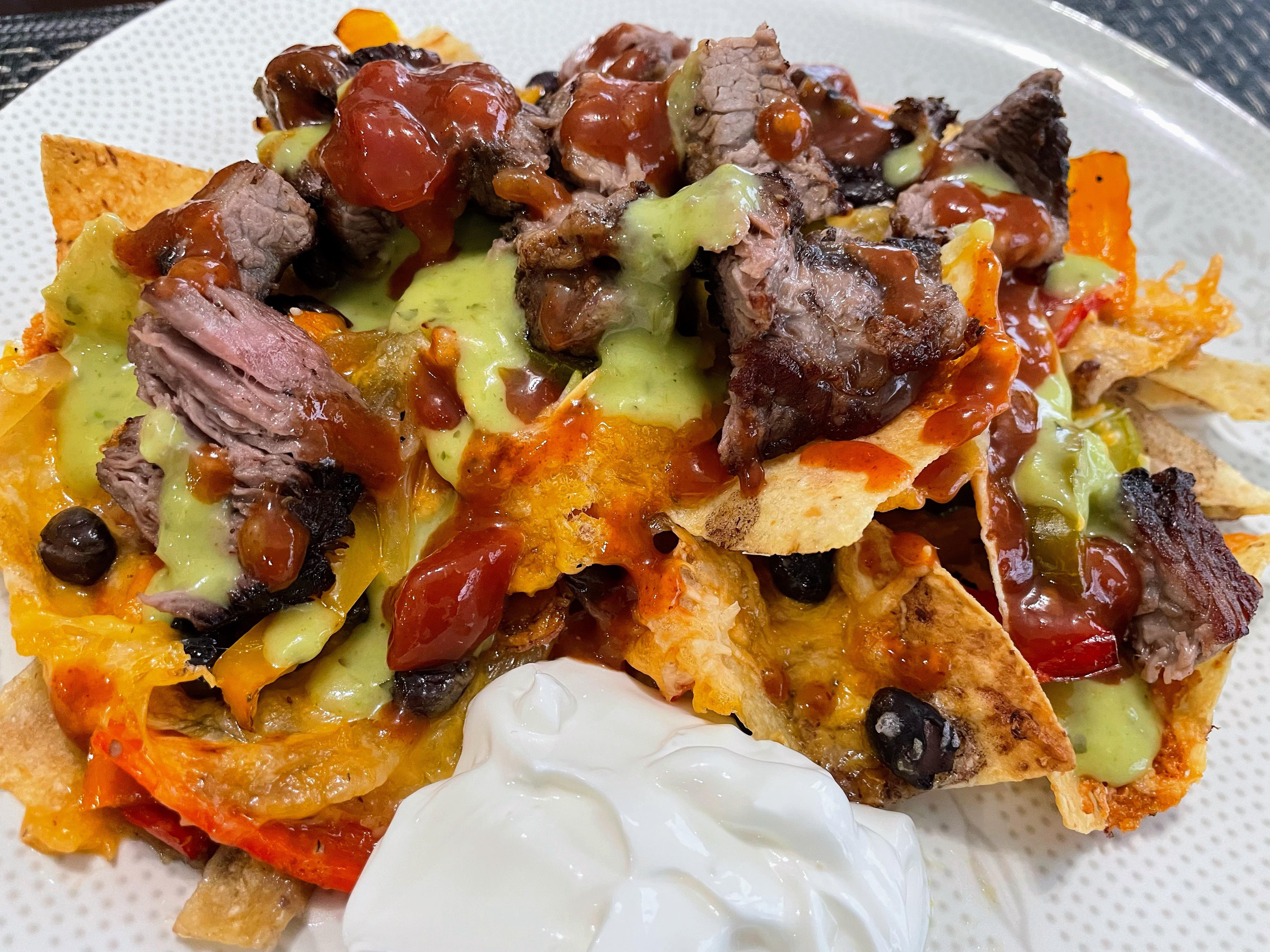 [Homemade] Leftover prime rib nachos r/food
