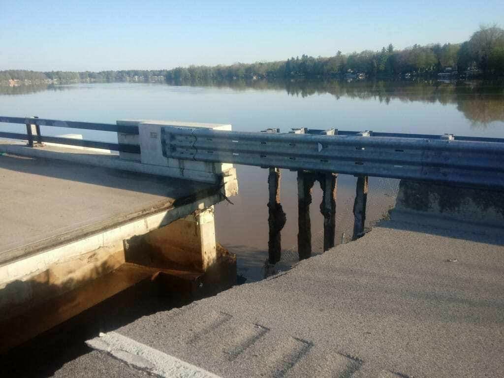U.S. 10 over Sanford Lake r/Michigan