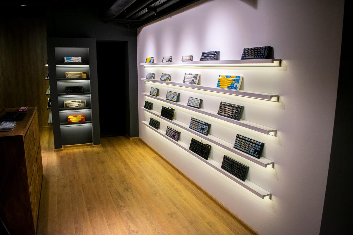 Well, yes, I've opened a new mechanical keyboard store in Moscow. 2 times larger and 20 min walk