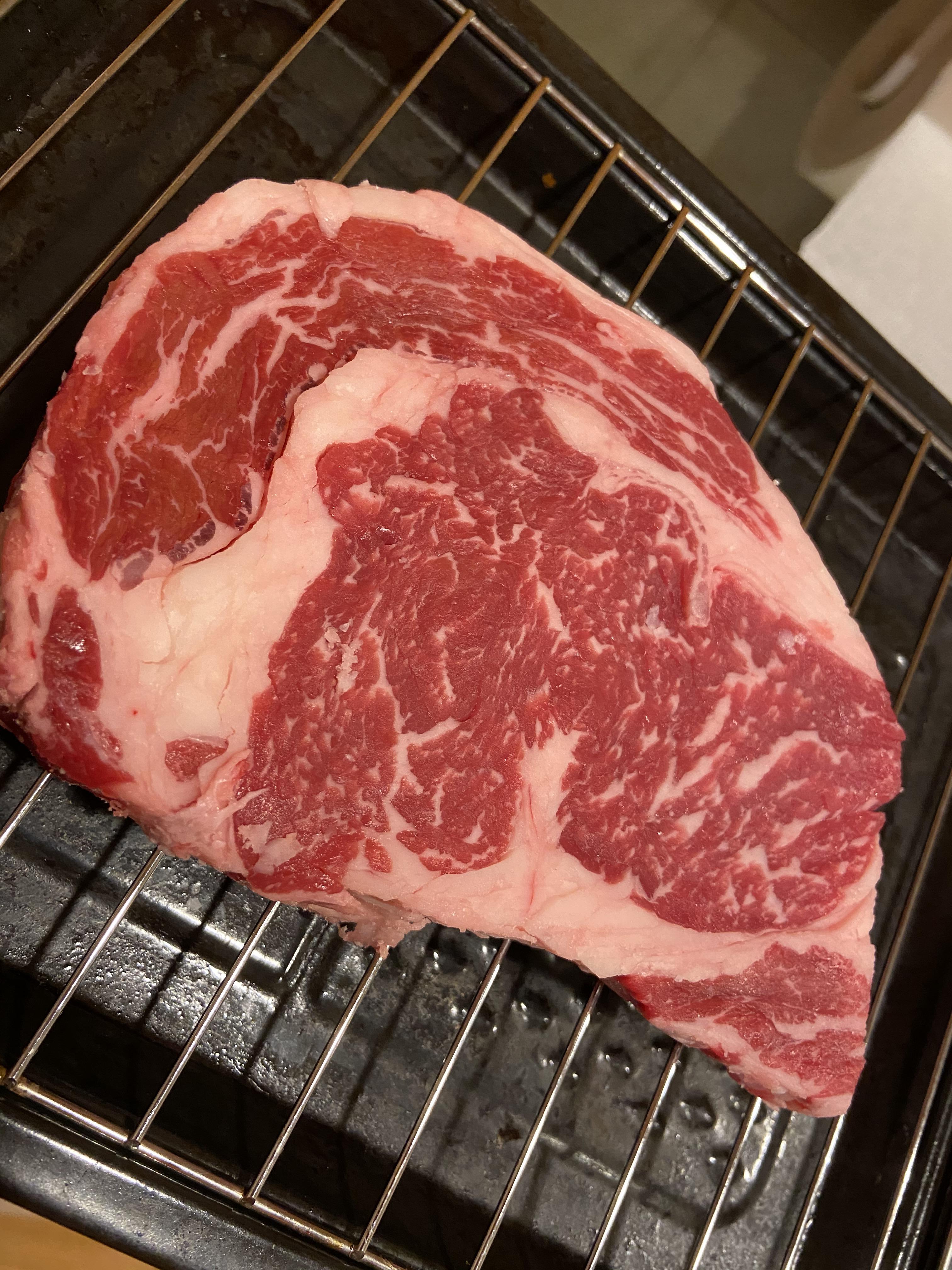 Beautiful ribeye I bought from safeway earlier r/steak