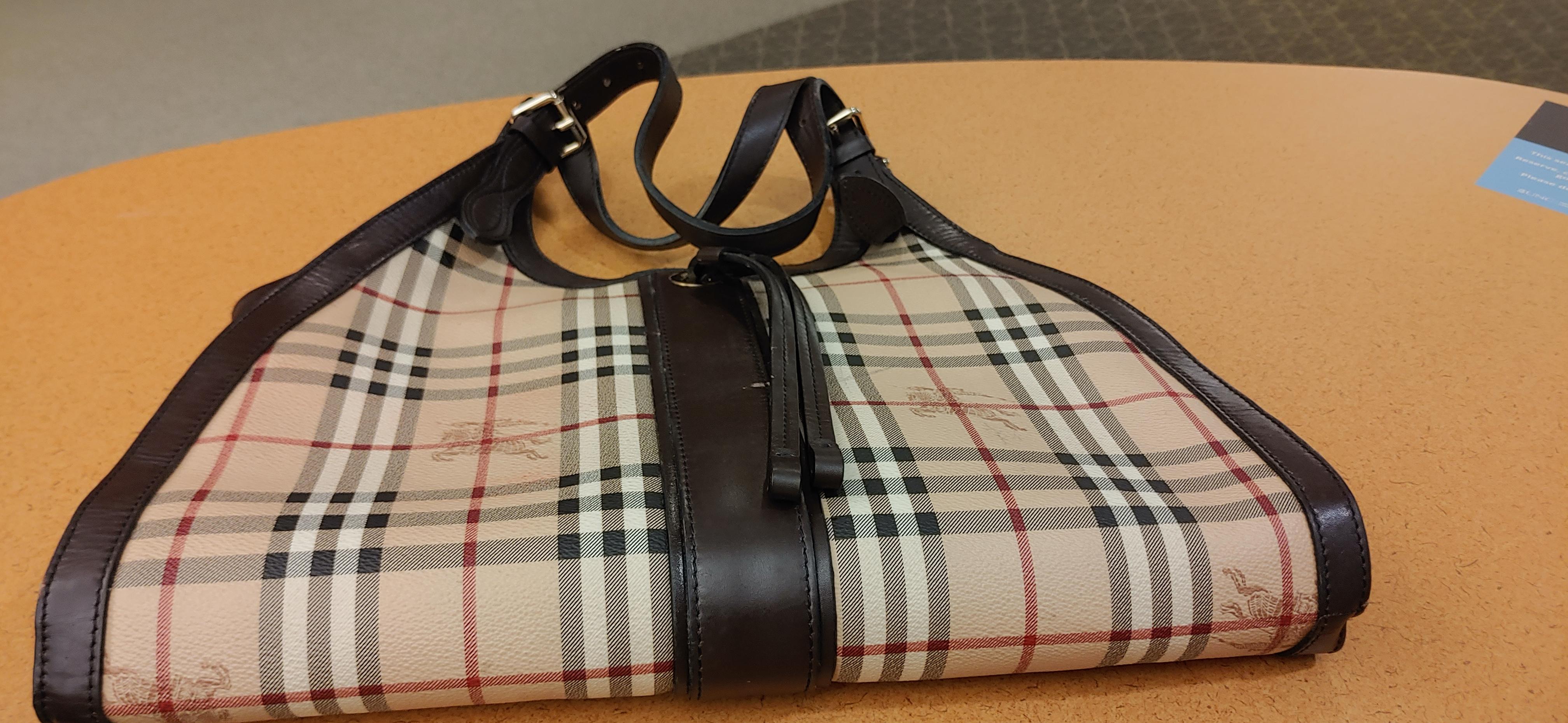 Can anyone help me legit check this Vintage Burberry thanks in advance