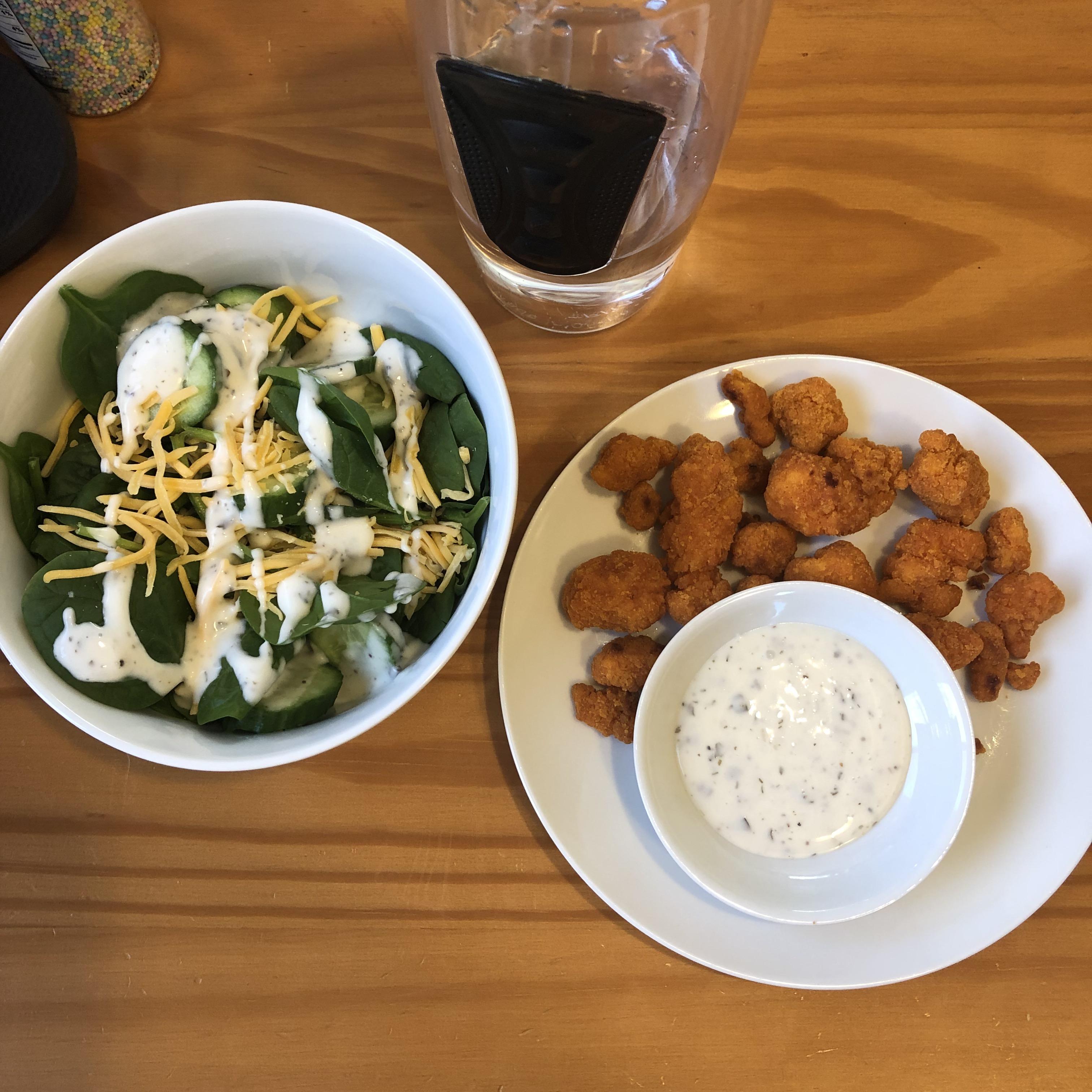 Kroger buffalo chicken, had 99g with 2T of OPA Greek yogurt ranch. Baby