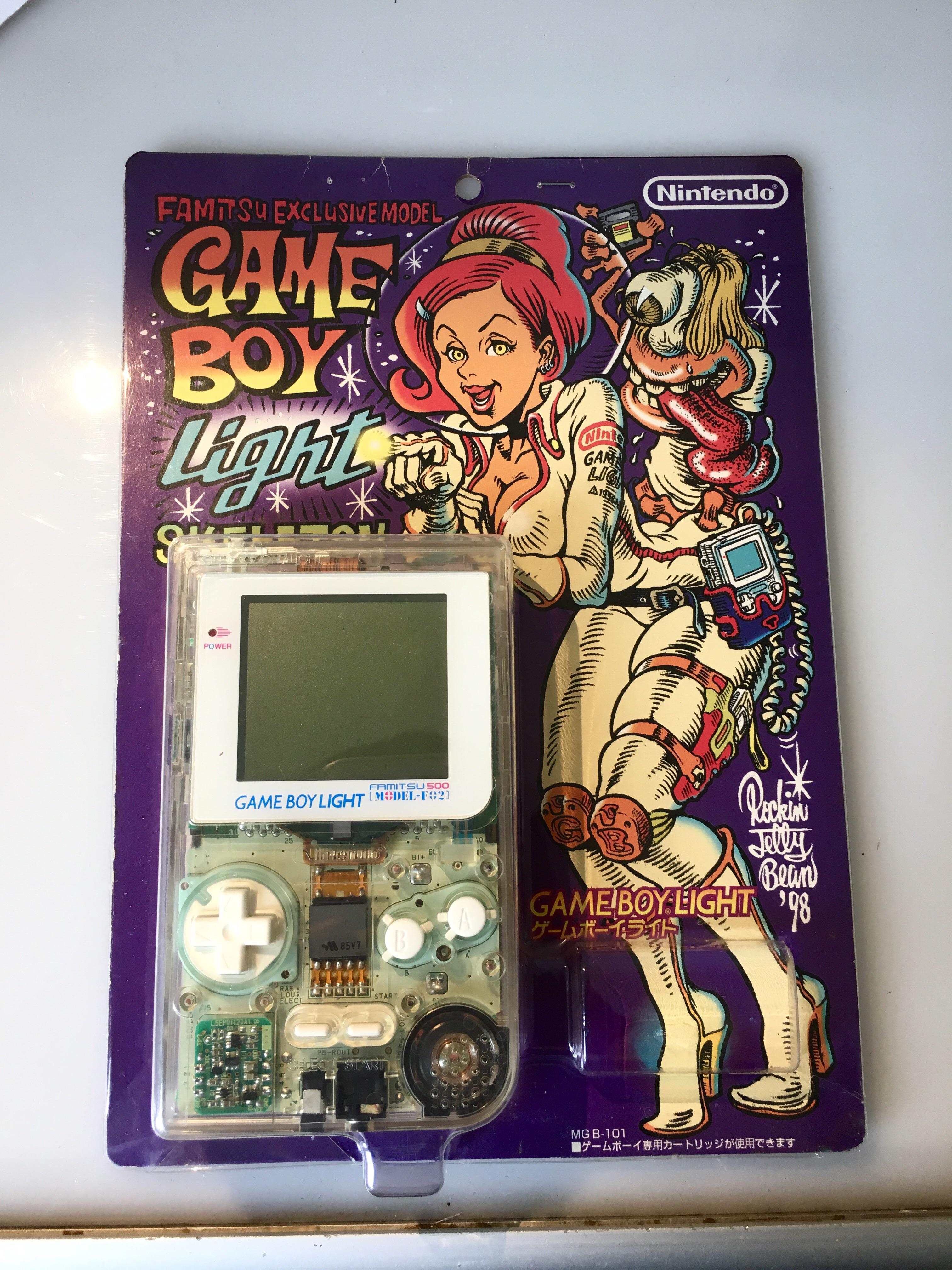Recently parted ways with one of my favorite gameboys in my collection