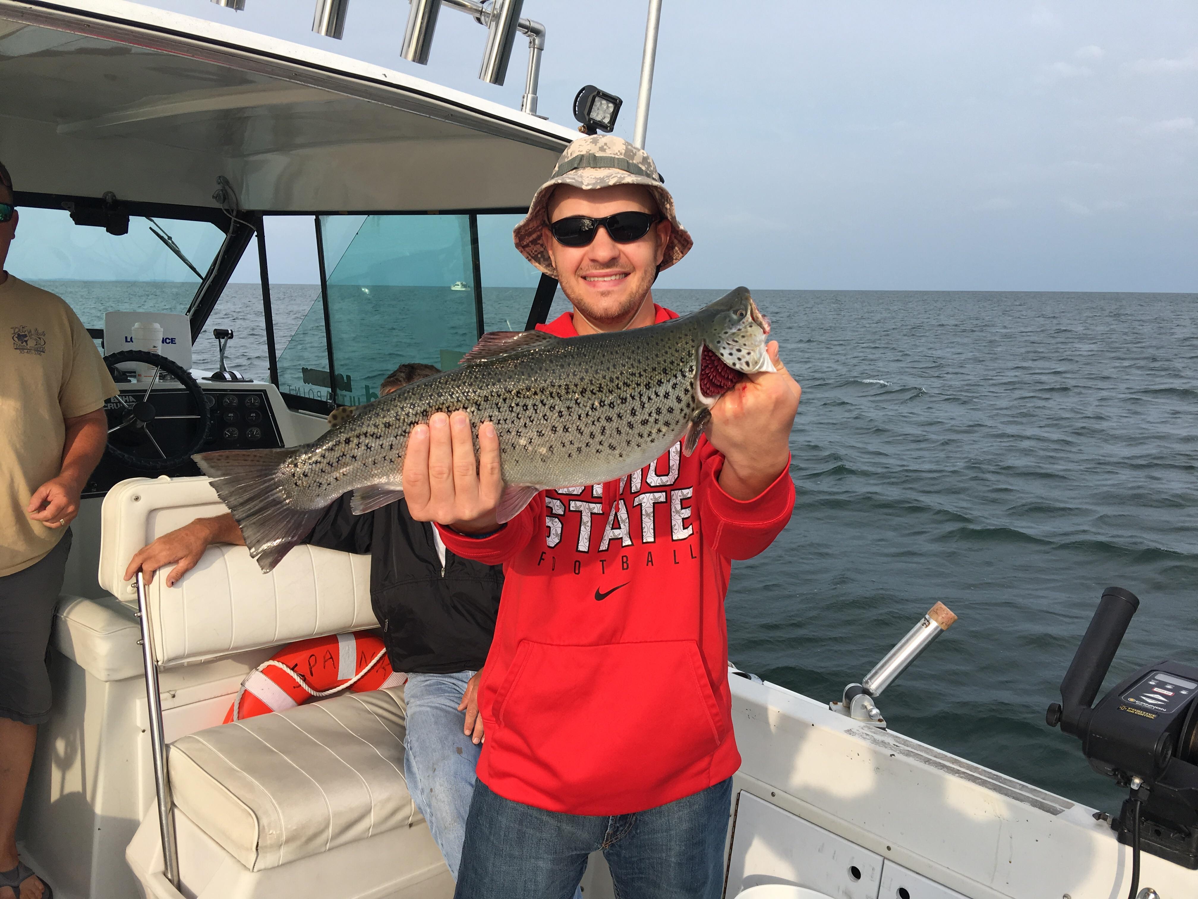 Brown trout Lake Ontario r/Fishing