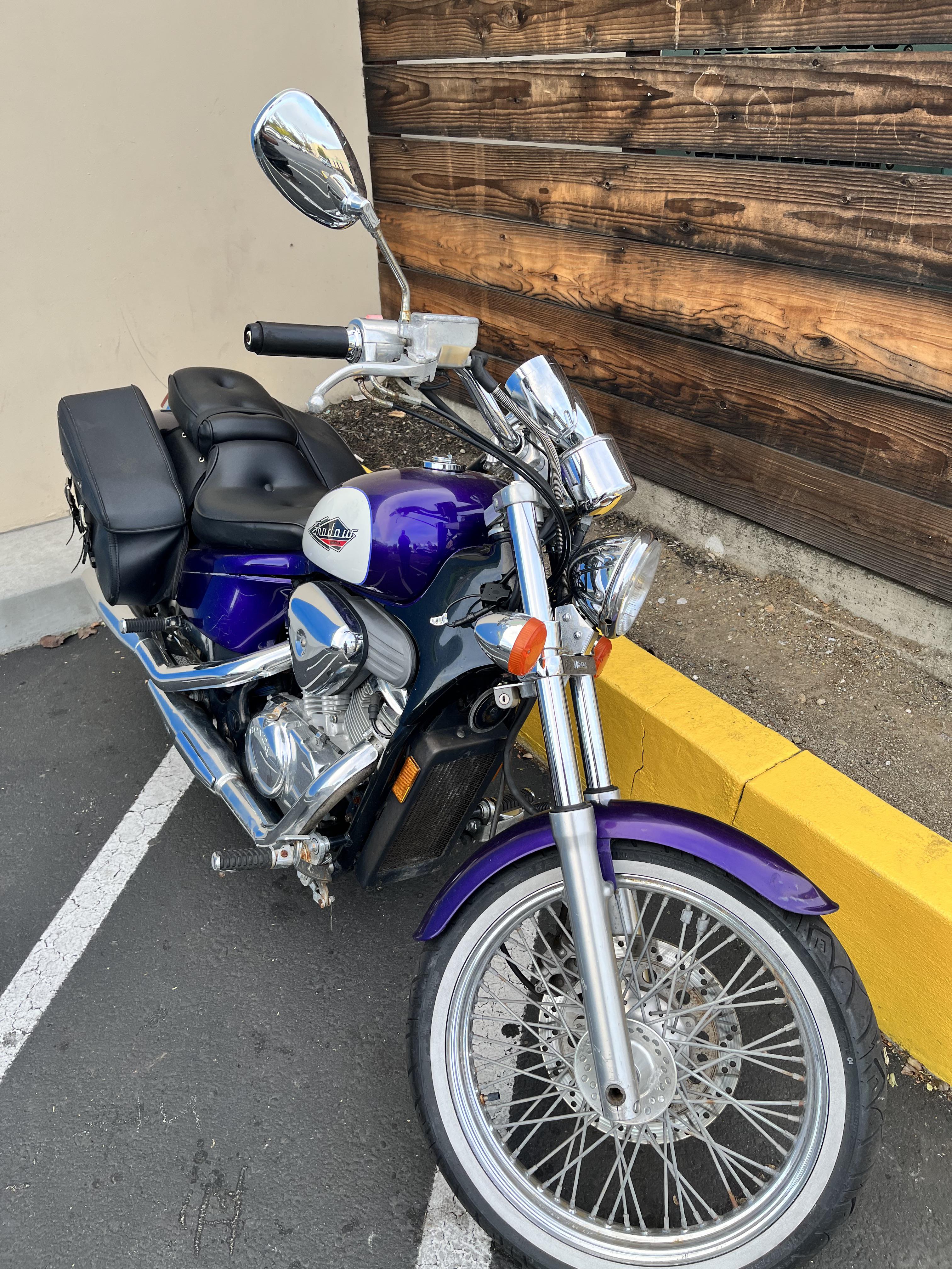 96 Honda shadow, 14k miles, current reg for $1.8k, thoughts? : r