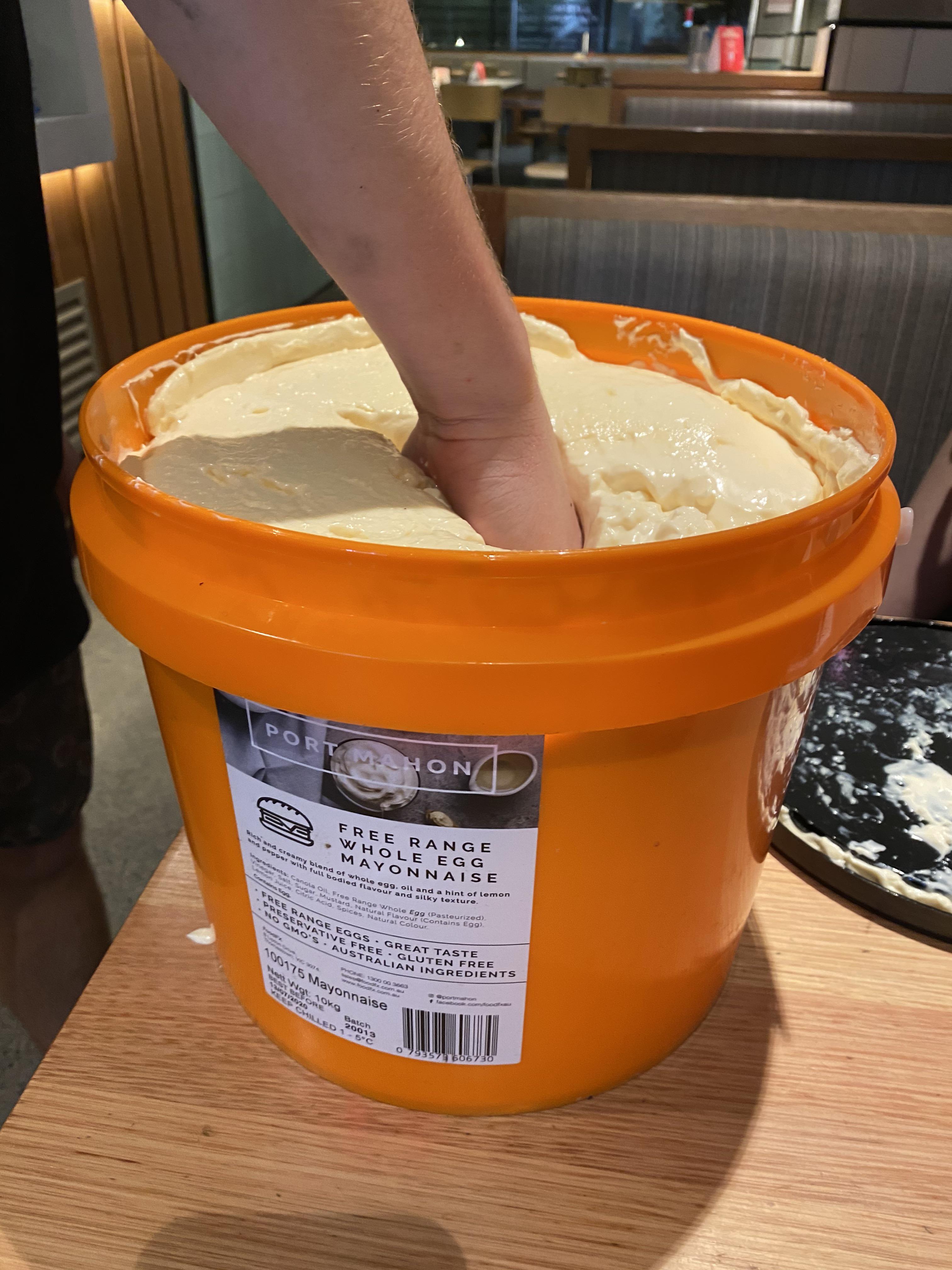 I have recently the owner of a 10kg drum of out of date
