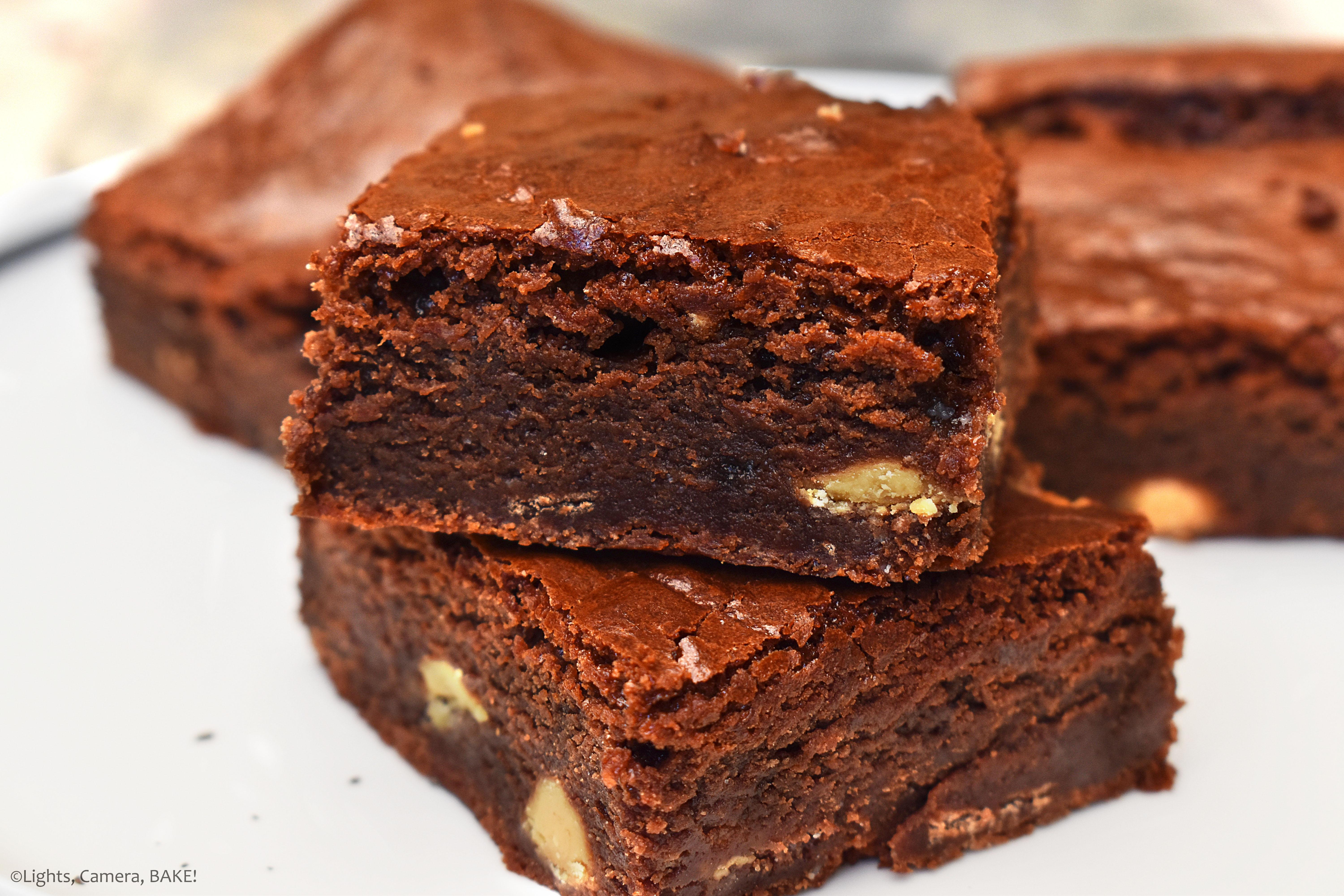 [OC] Condensed Milk Brownies! r/dessert