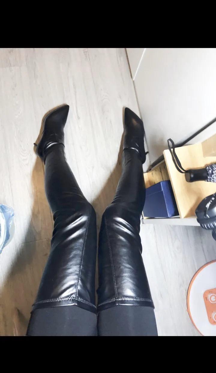 Feeling sexy ;) r/bootfetish