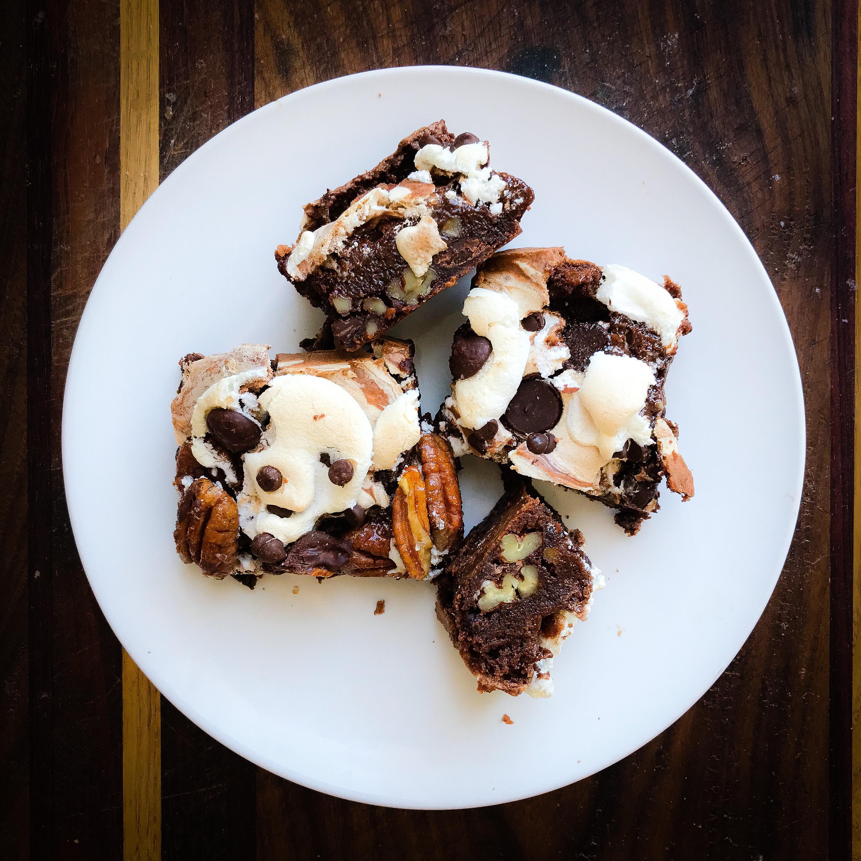 [Week 31] Traybakes Rocky road brownies from Tartine r/52weeksofbaking