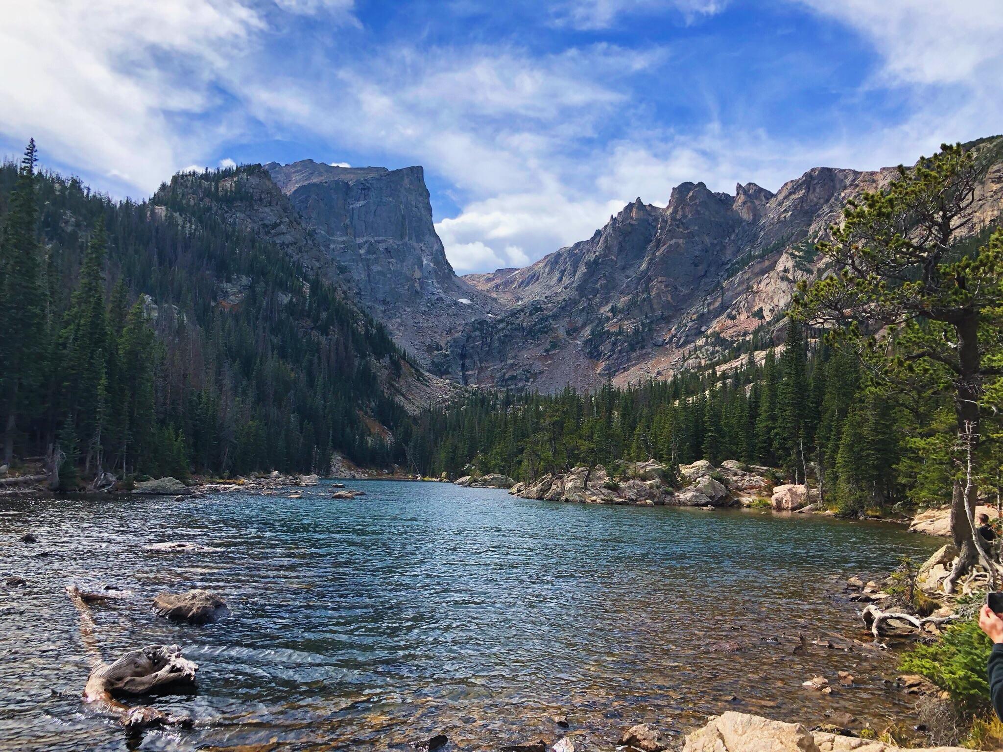 Dream Lake, Rocky Mountain National Park, Colorado [OC] [2048x1536] r