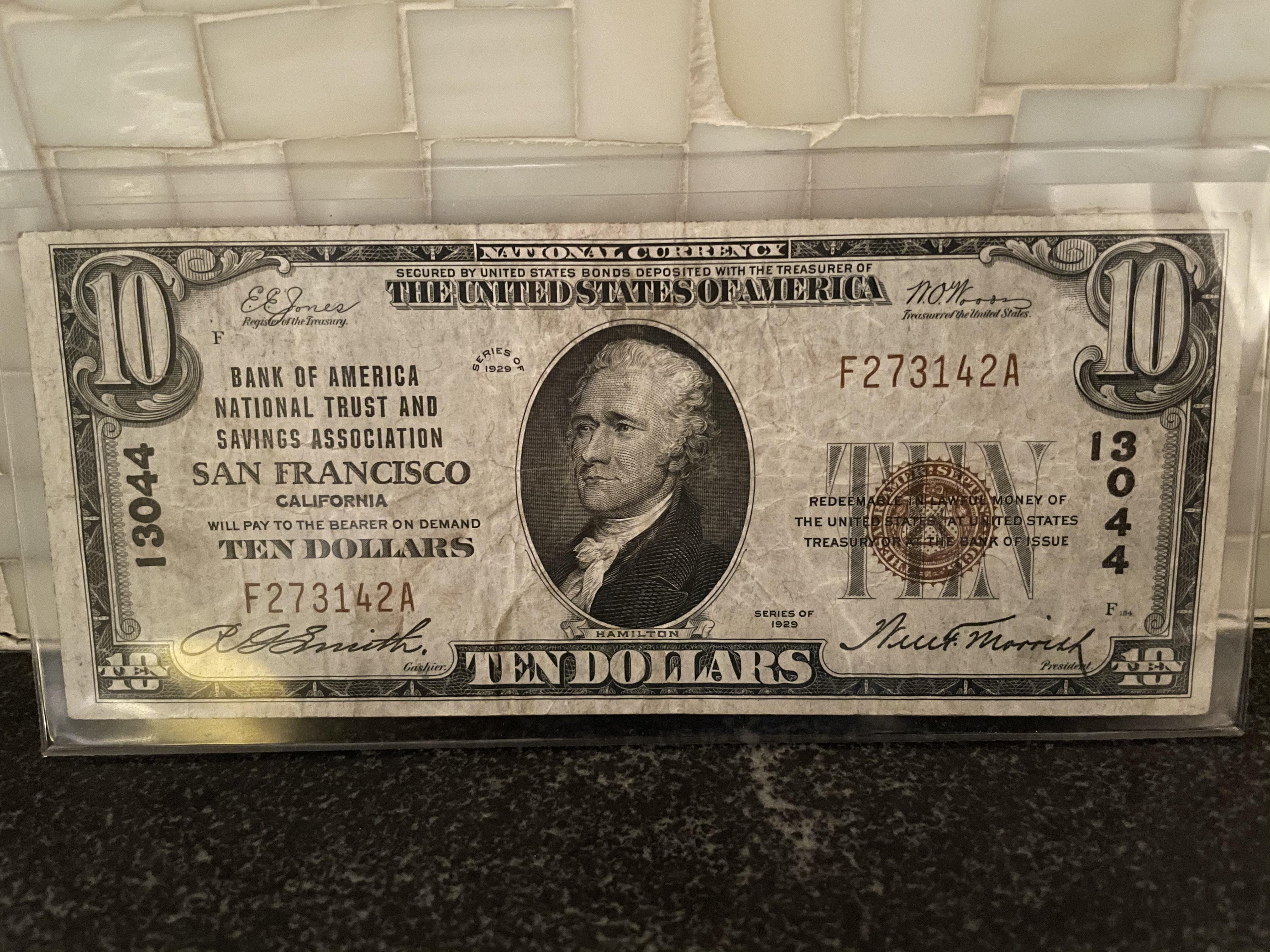 10 Hamilton paper note the first of my collection r/papermoney