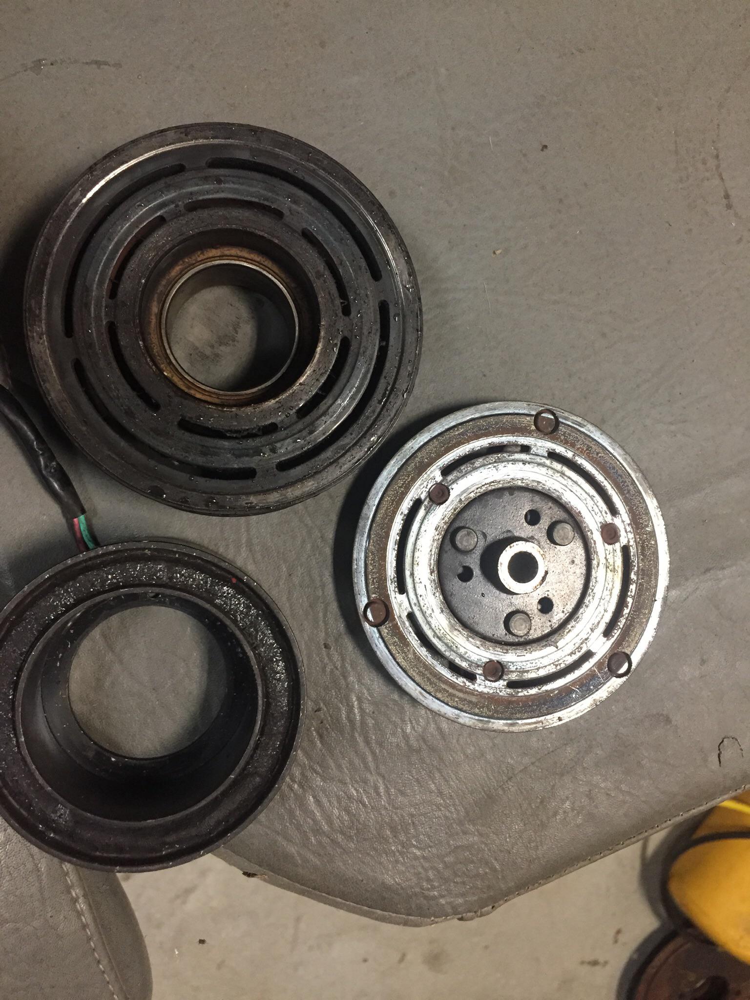 2094 CRV original AC clutch. 190k. Slipping and wear. Replaced w a new