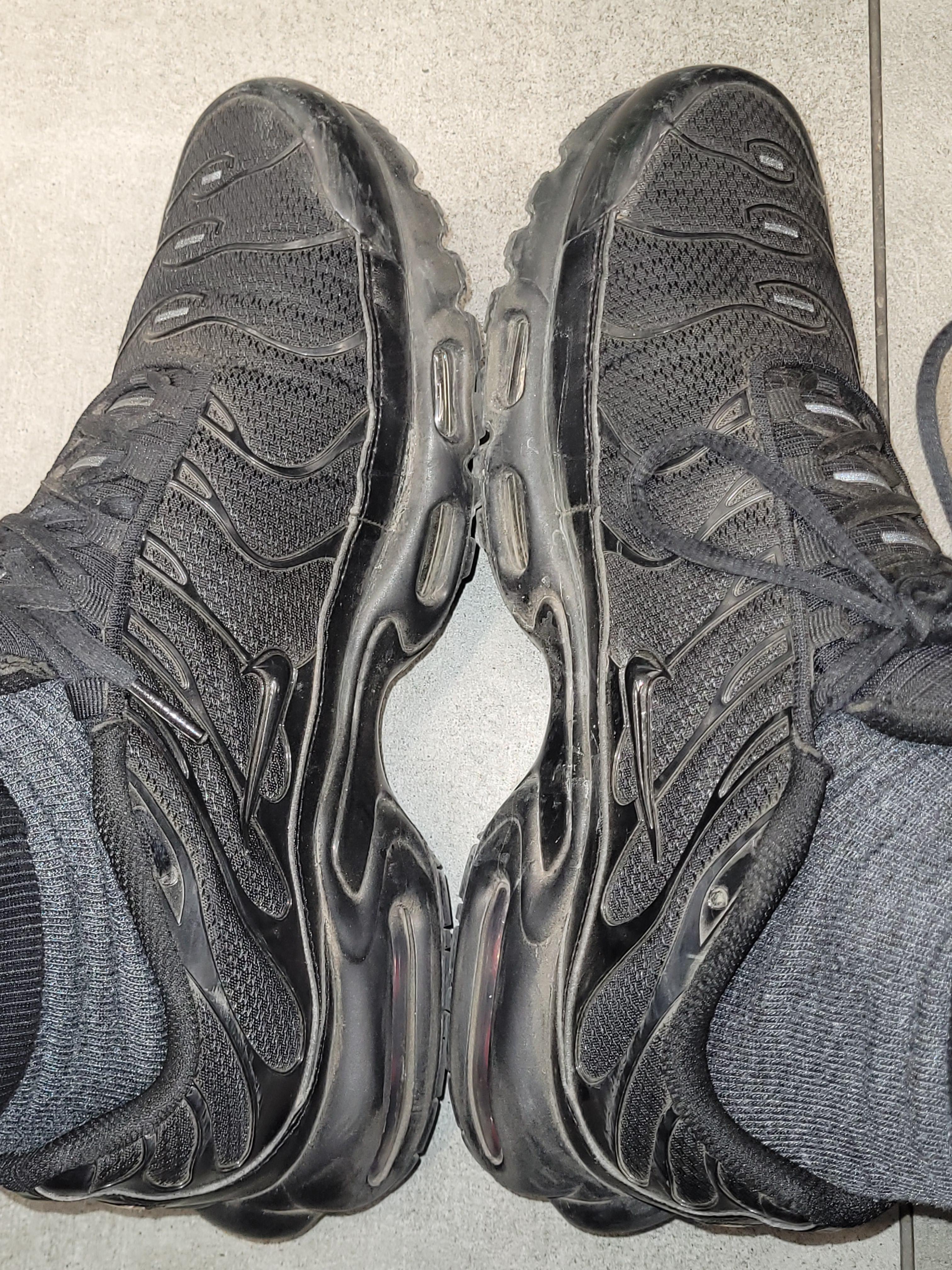 how do i clean my TNS? Nike