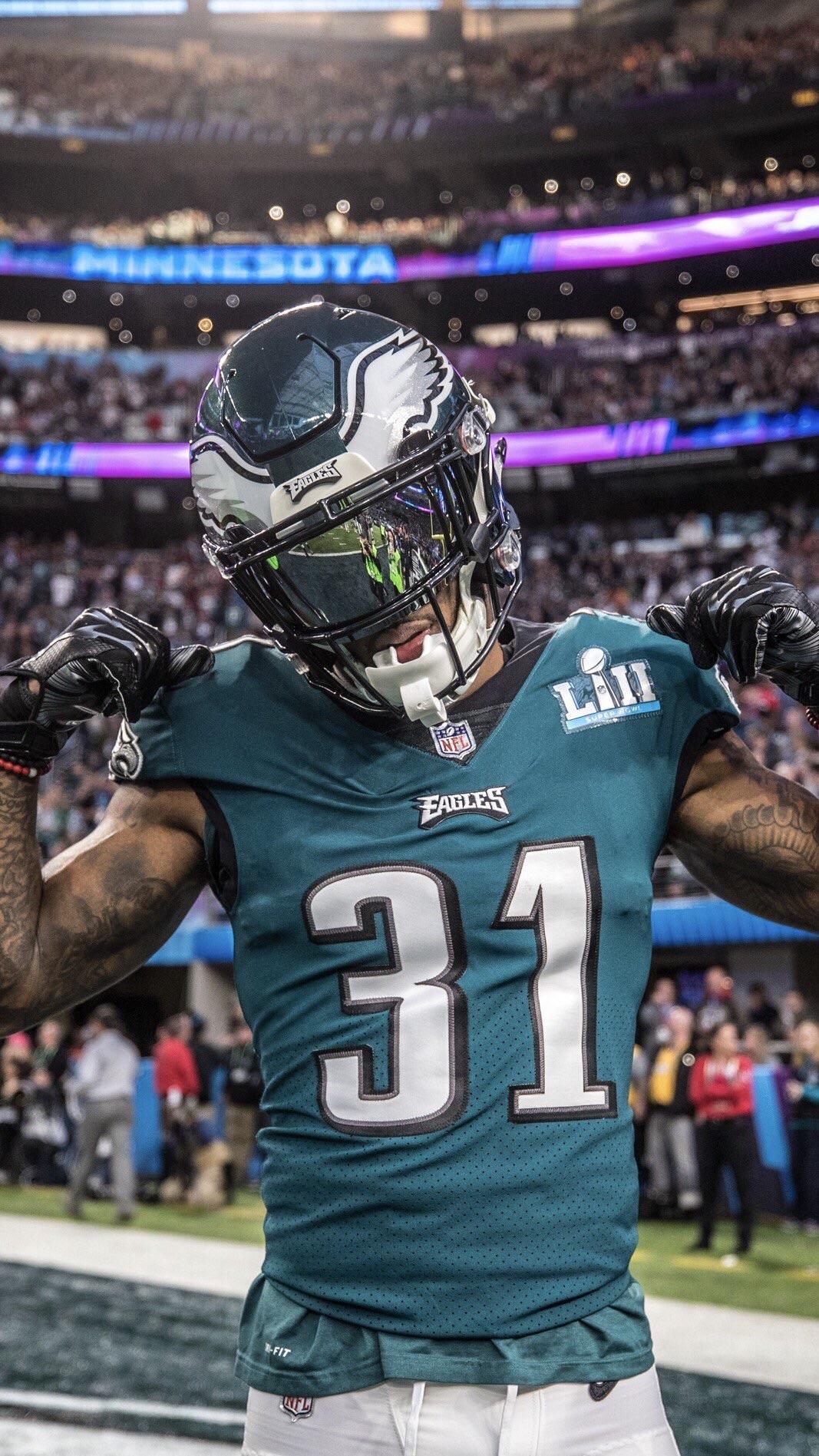 This was in Eagles Twitter for wallpapers r/eagles