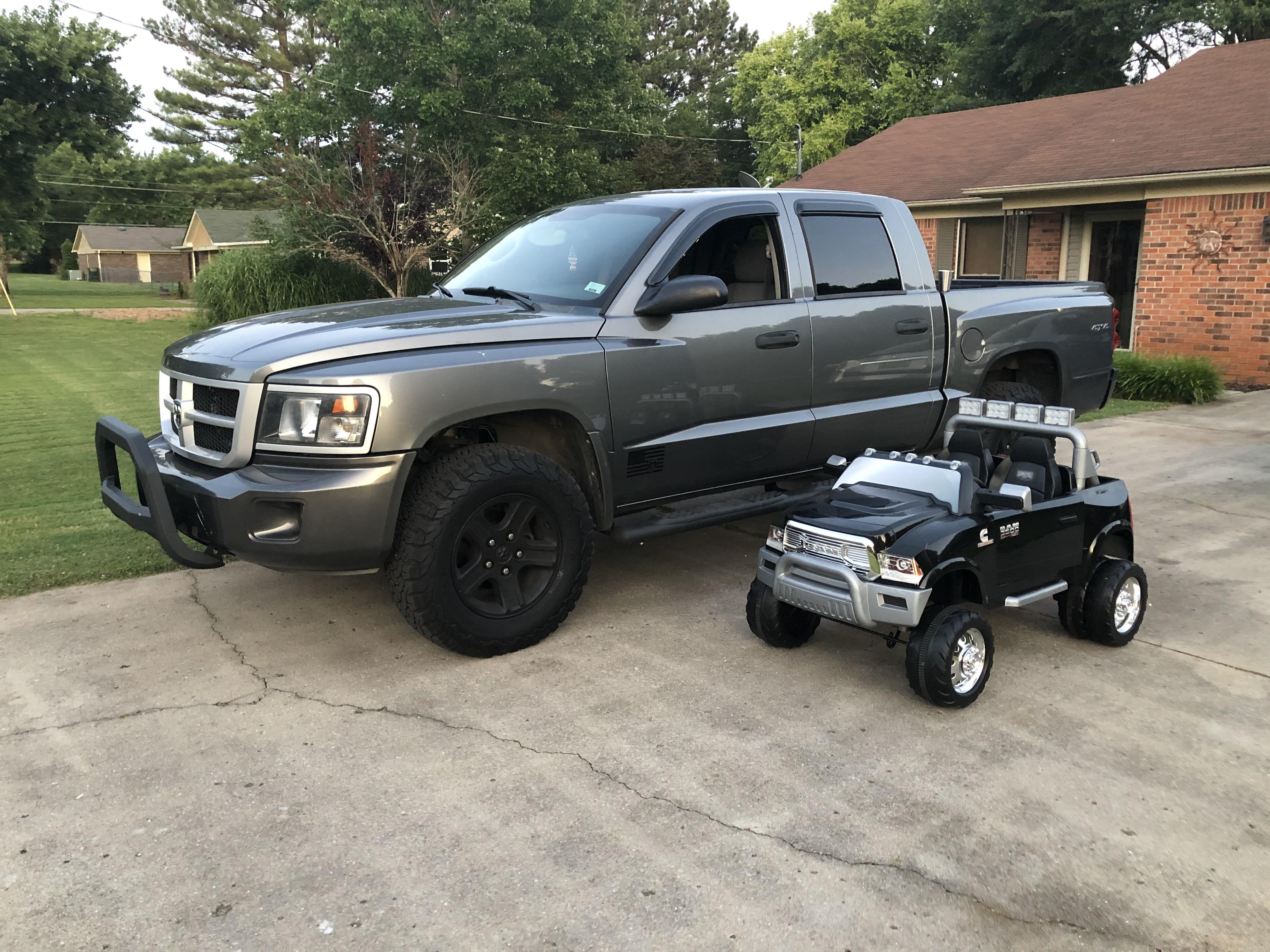 Dodge Ram 3500 Dually Power Wheels