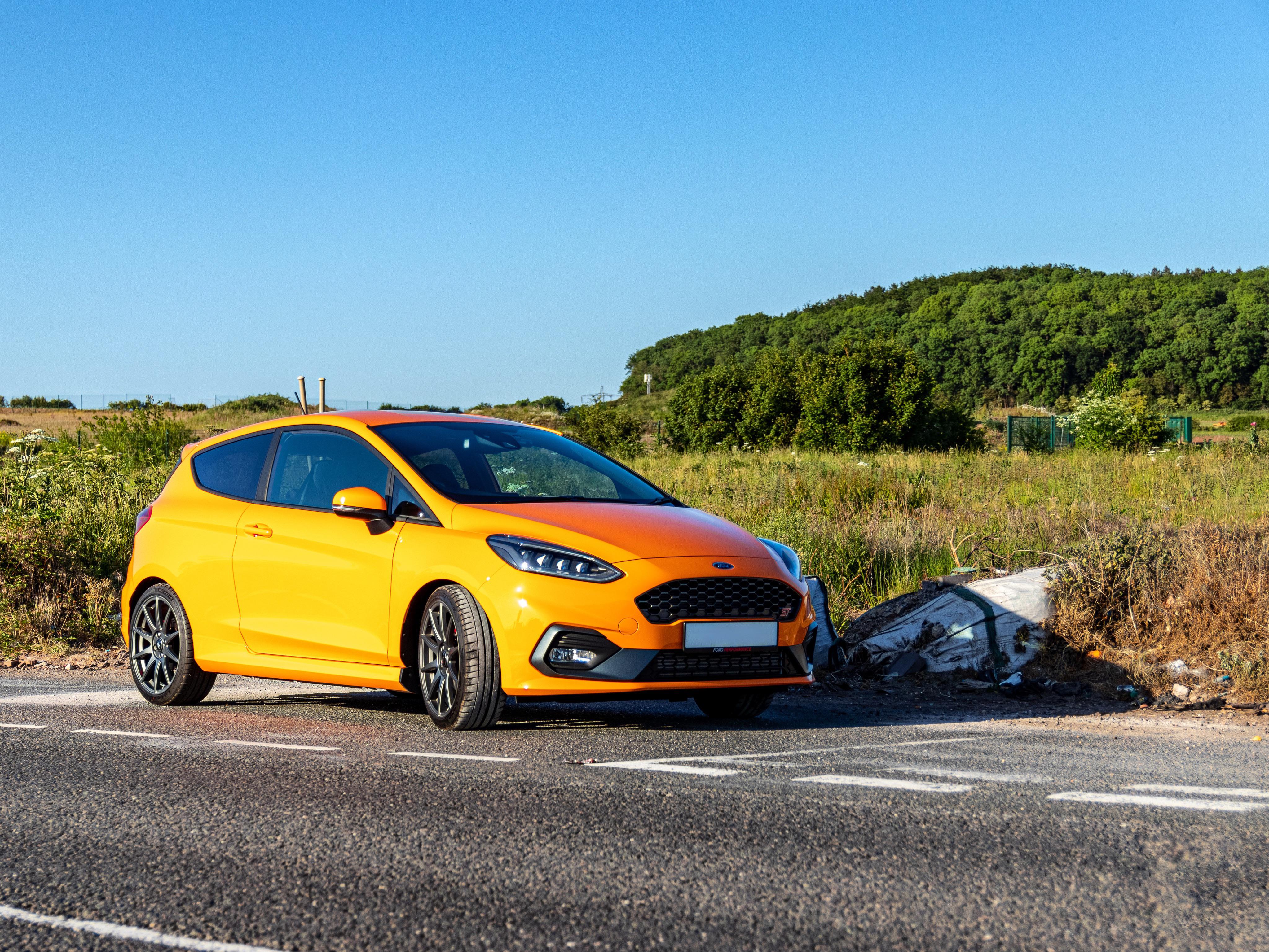 Gotta love how much the Deep Orange paint changes in the sun! r/FiestaST