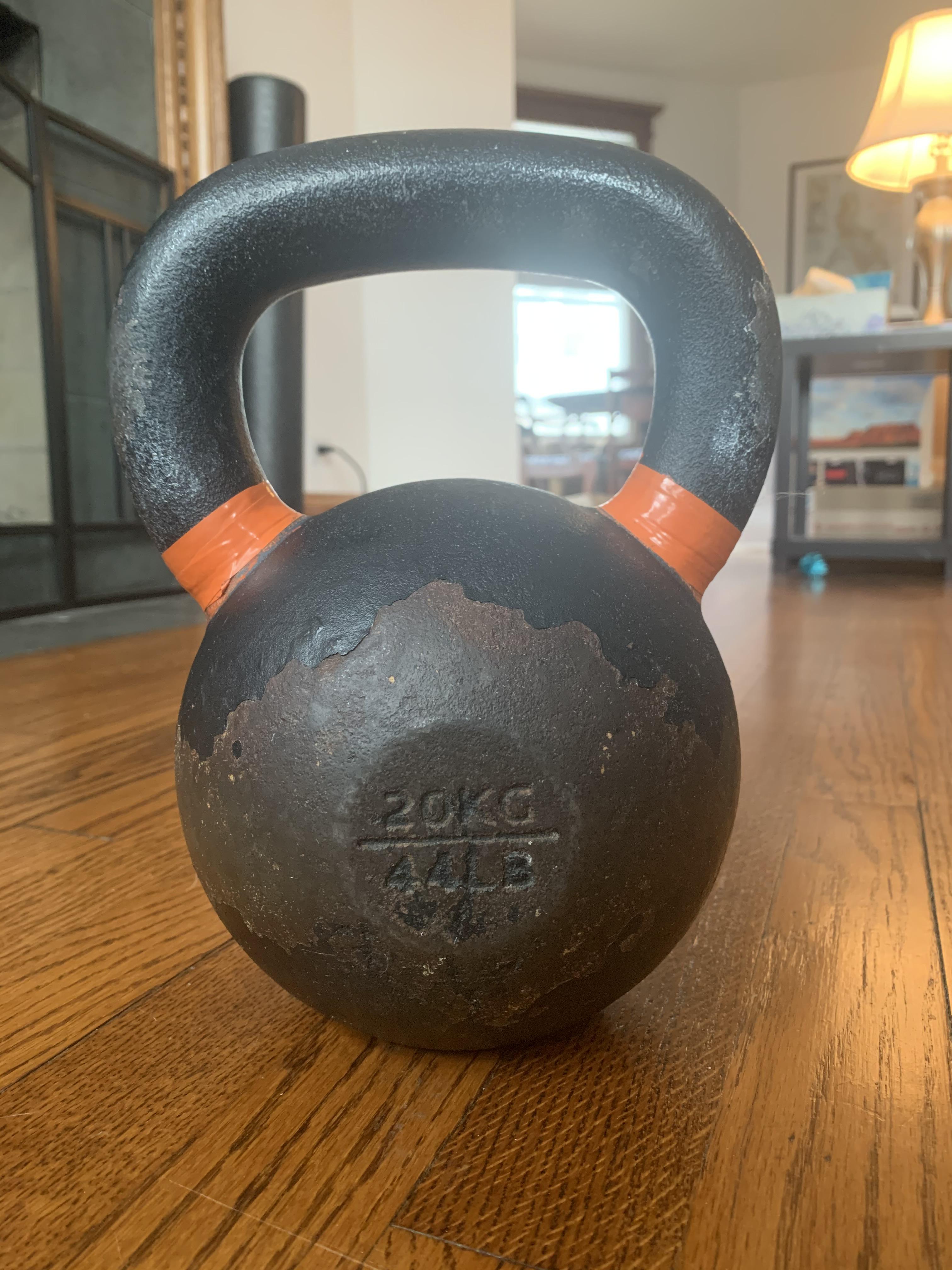 A special s/o to Chicago Primal Gym for lending out their kettlebells