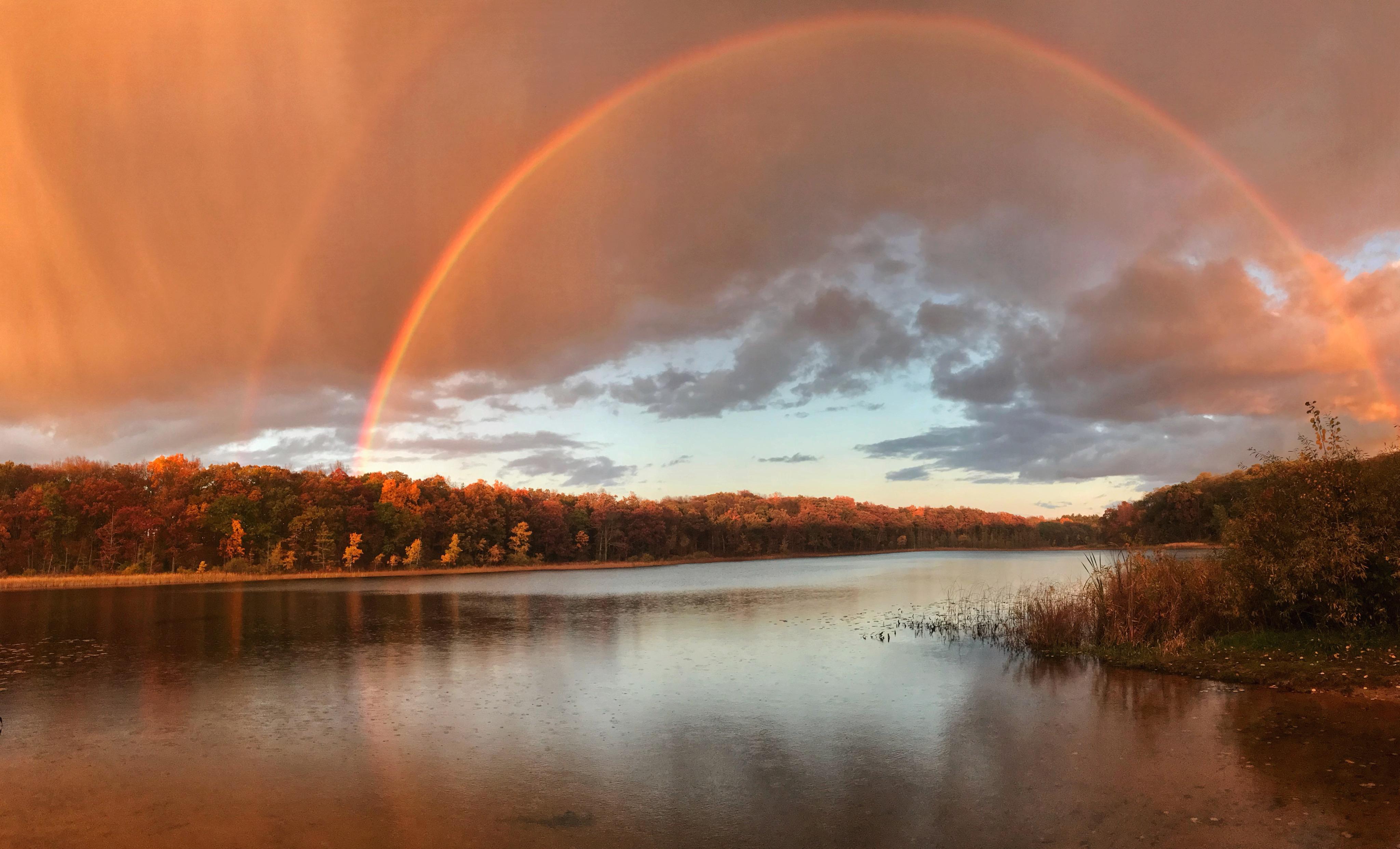 Pickerel Lake, Pinckney Recreation Area r/Michigan
