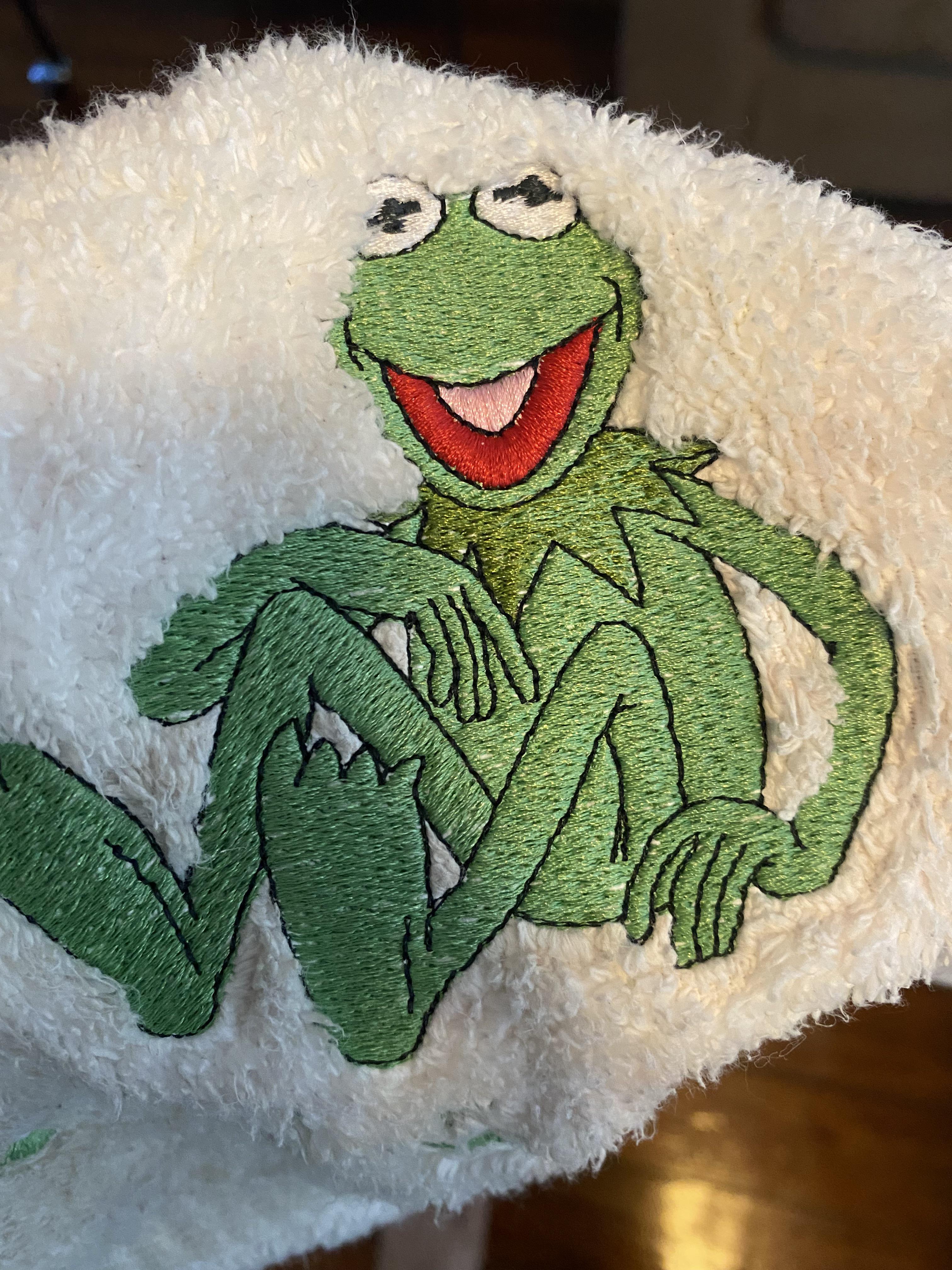 Hey cleaning Reddit, is this white towel with a stitched Kermit on it