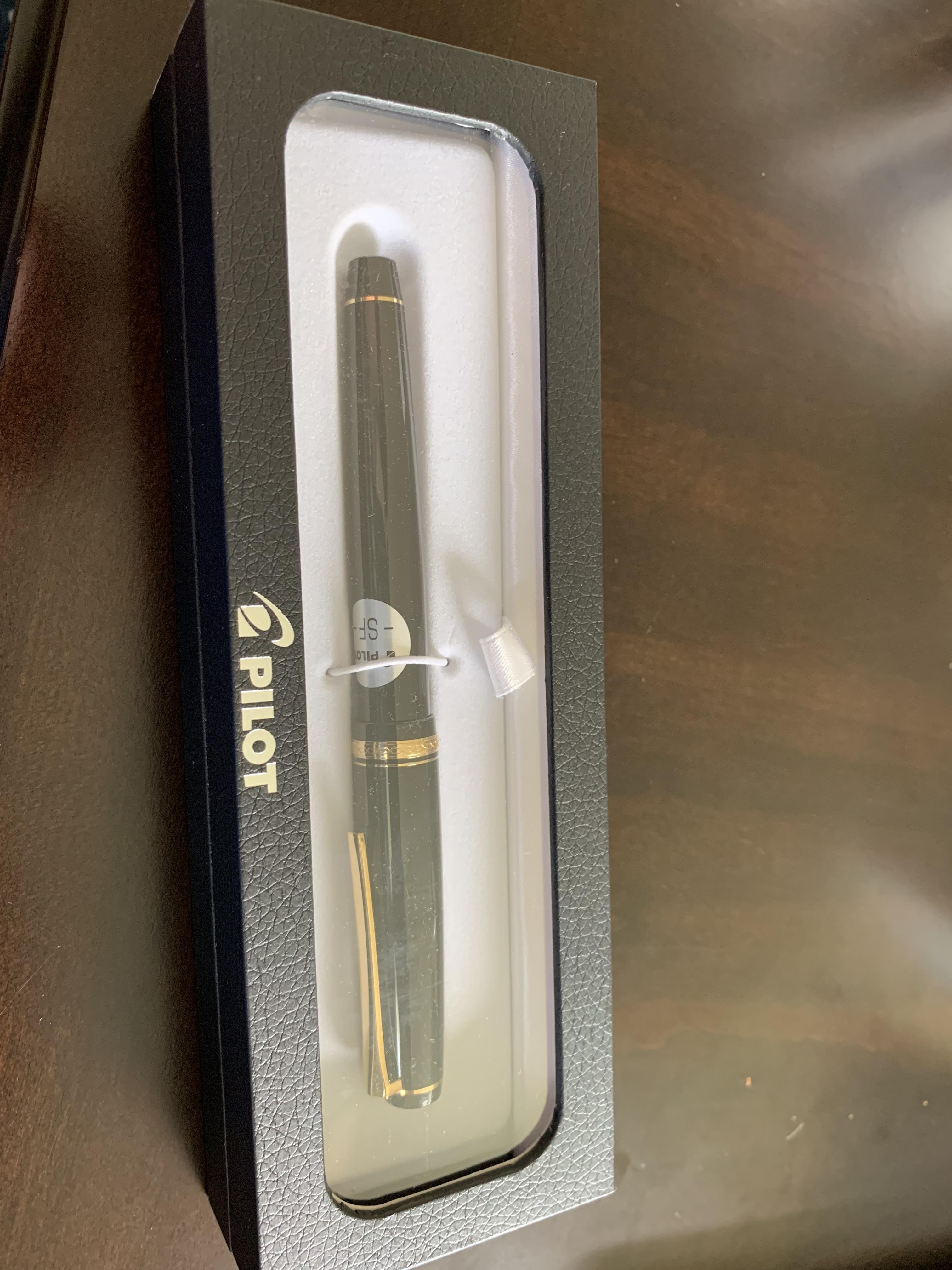 Another NPD! It’s my first gold nib pen and I need help to decide on
