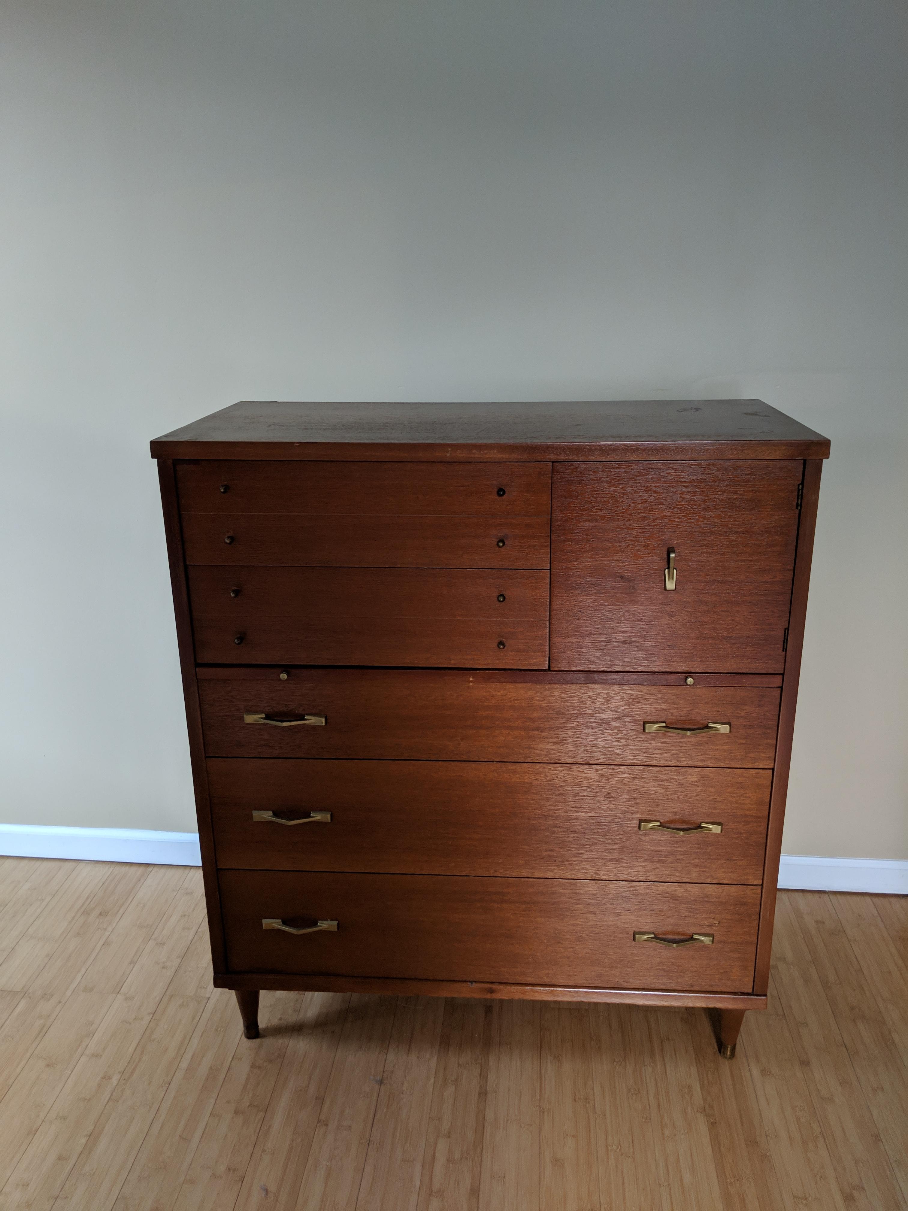 Can anyone ID this dresser? Has a pull out writing tray thing r/Mid