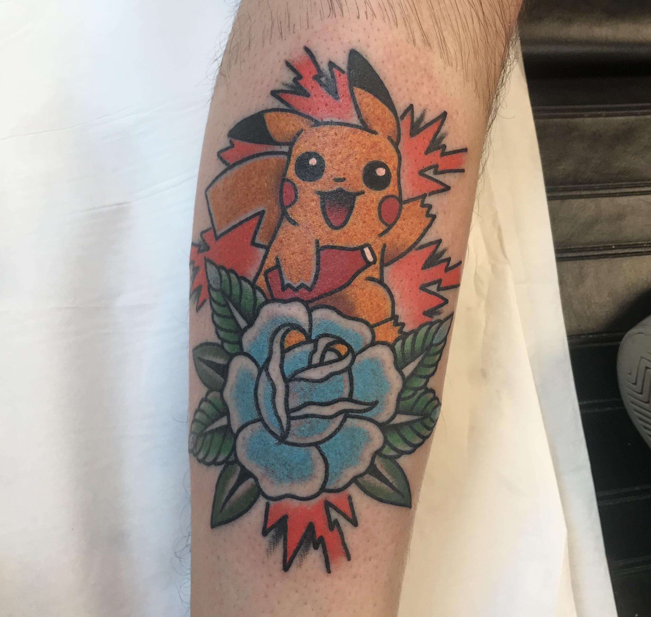 Neotraditonal Pikachu [Arron Buckholtz, Ink City Tattoo-Bonney Lake ,Wa] : R/Nerdtattoos 2397_x_2529_jpg