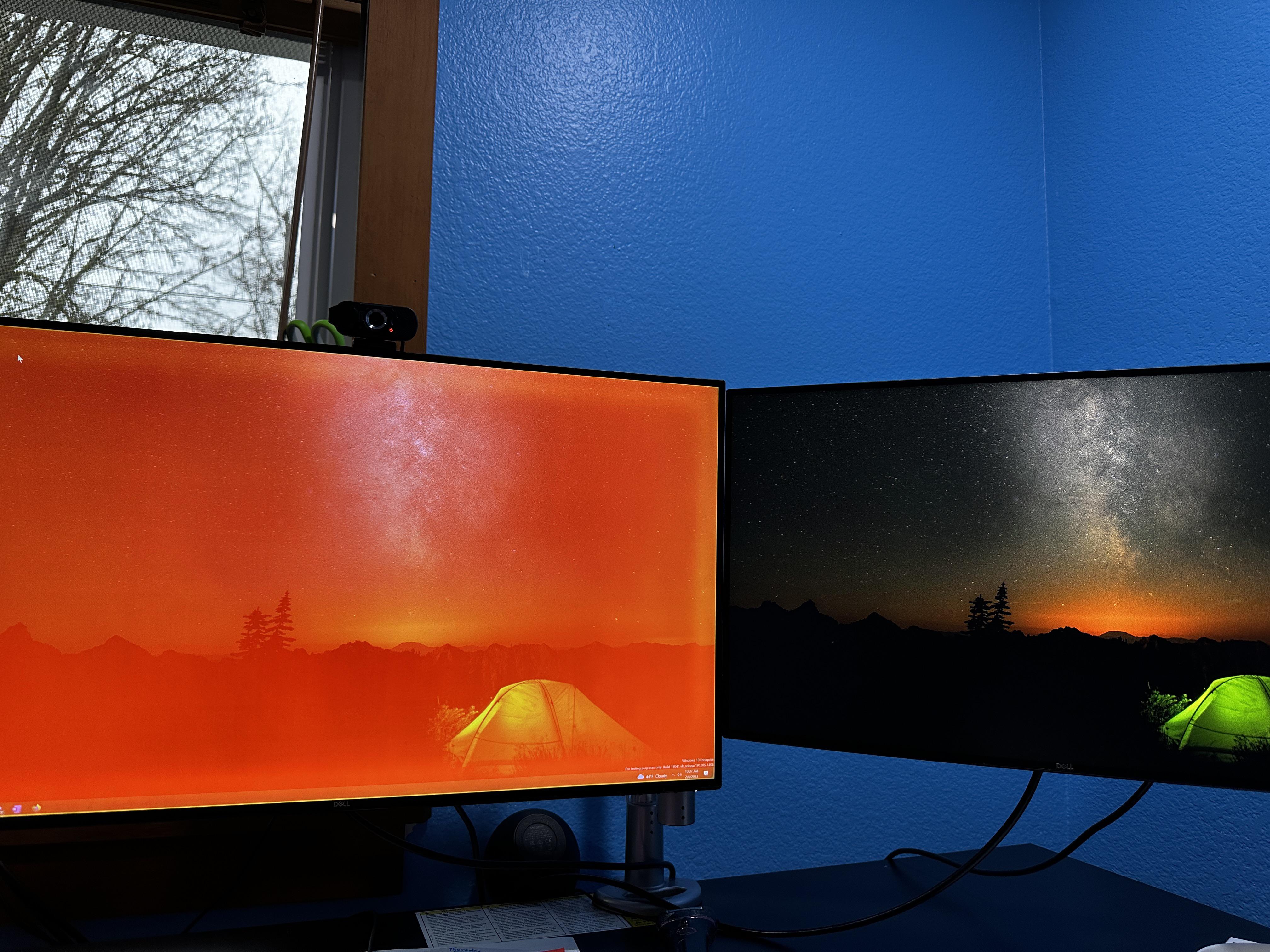One of monitor’s color washed out r/Monitors