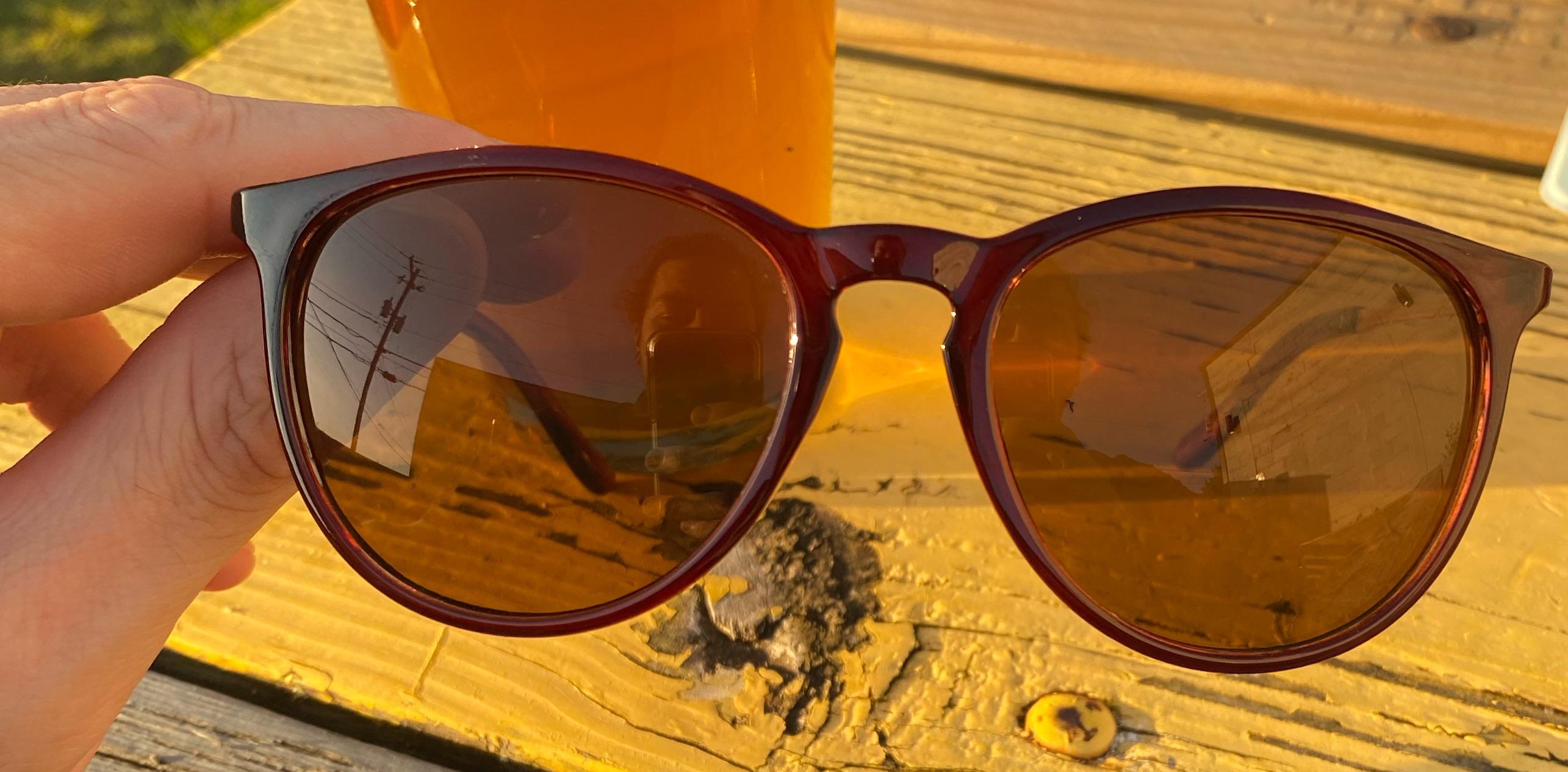 Can someone help me find nice sunglasses in this shape? r/sunglasses