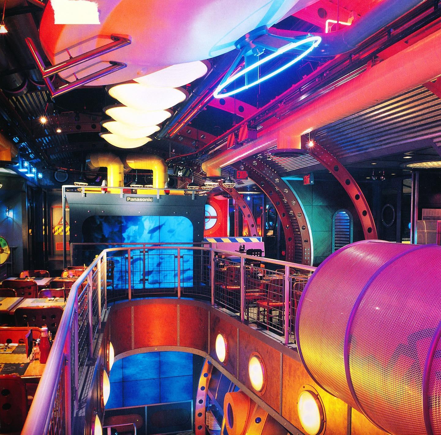 The Dive Restaurant, 1994 r/DesignPorn