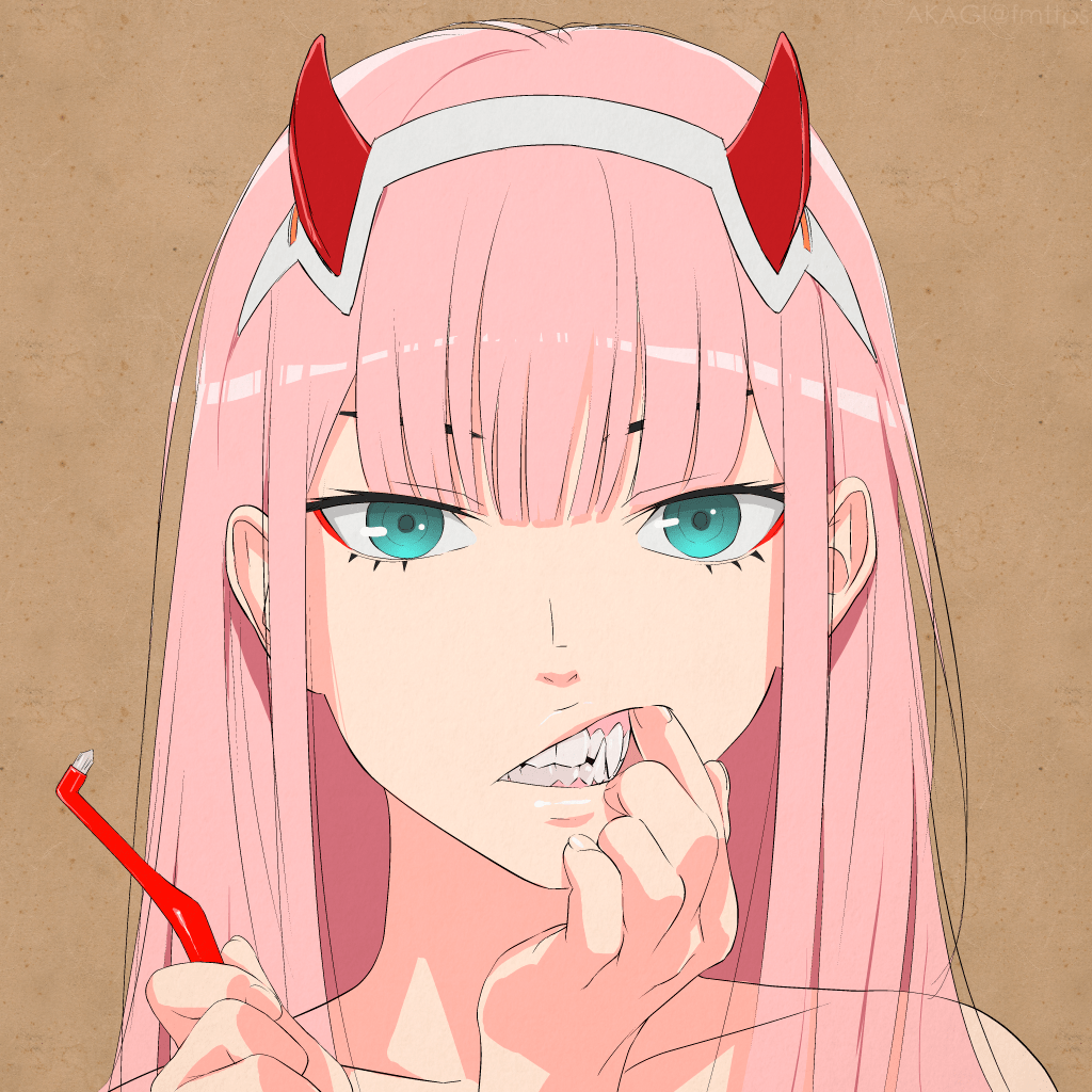 Checking the fangs ZeroTwo