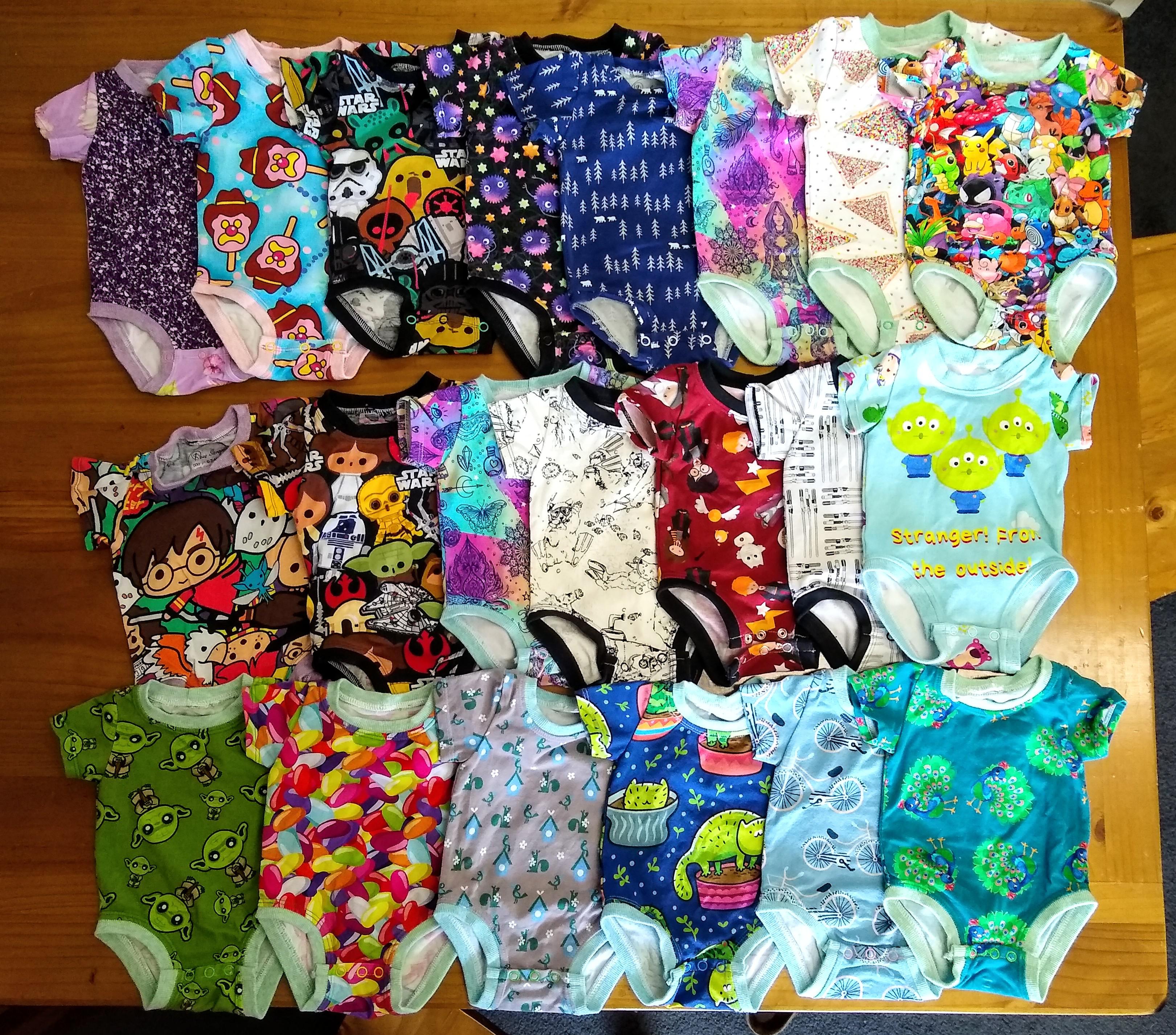 Finished my baby clothes. [Pattern Peekaboo Eenie Meenie Miney Mo