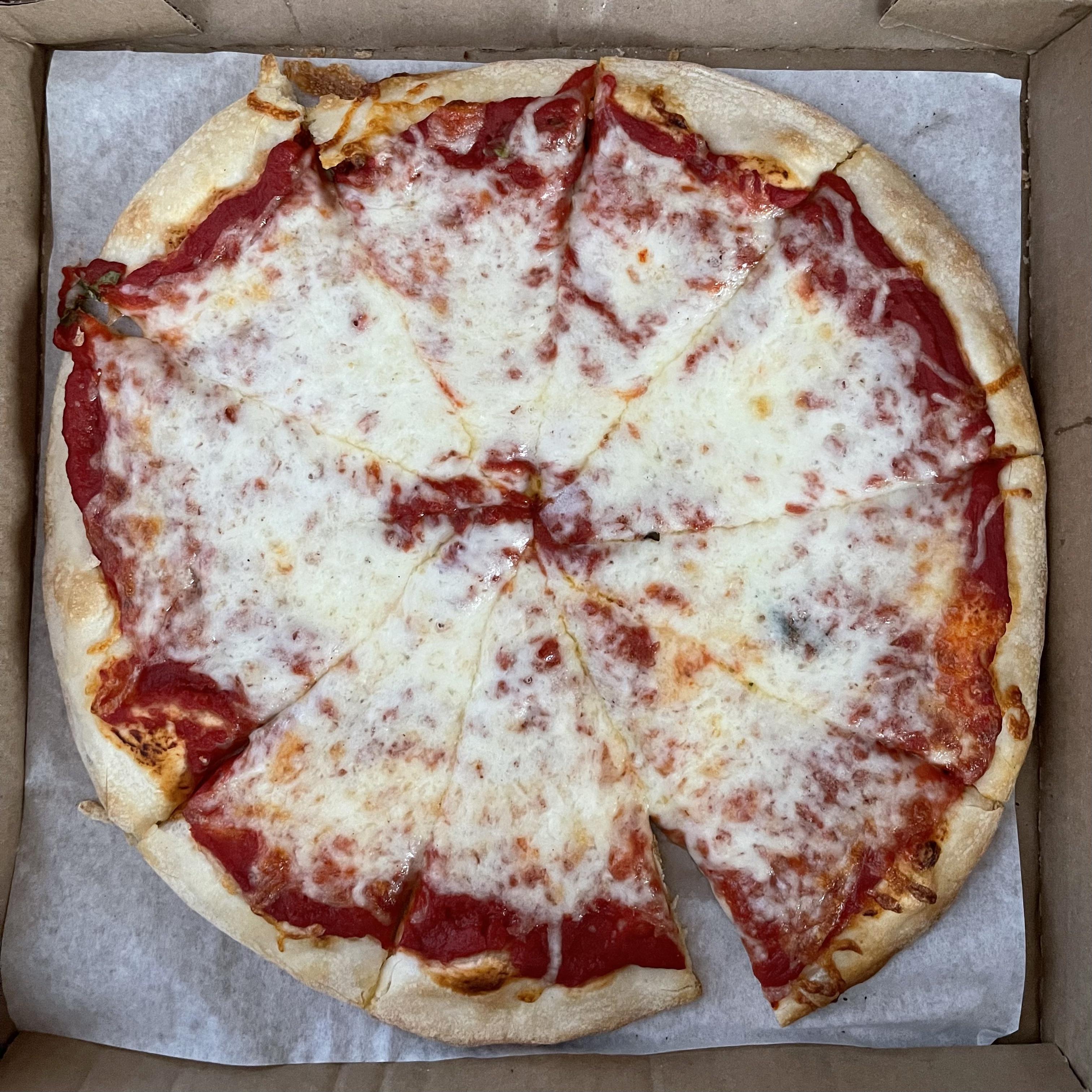 Classic tomato and cheese pie from Jacob's Pizza in Sonoma, California