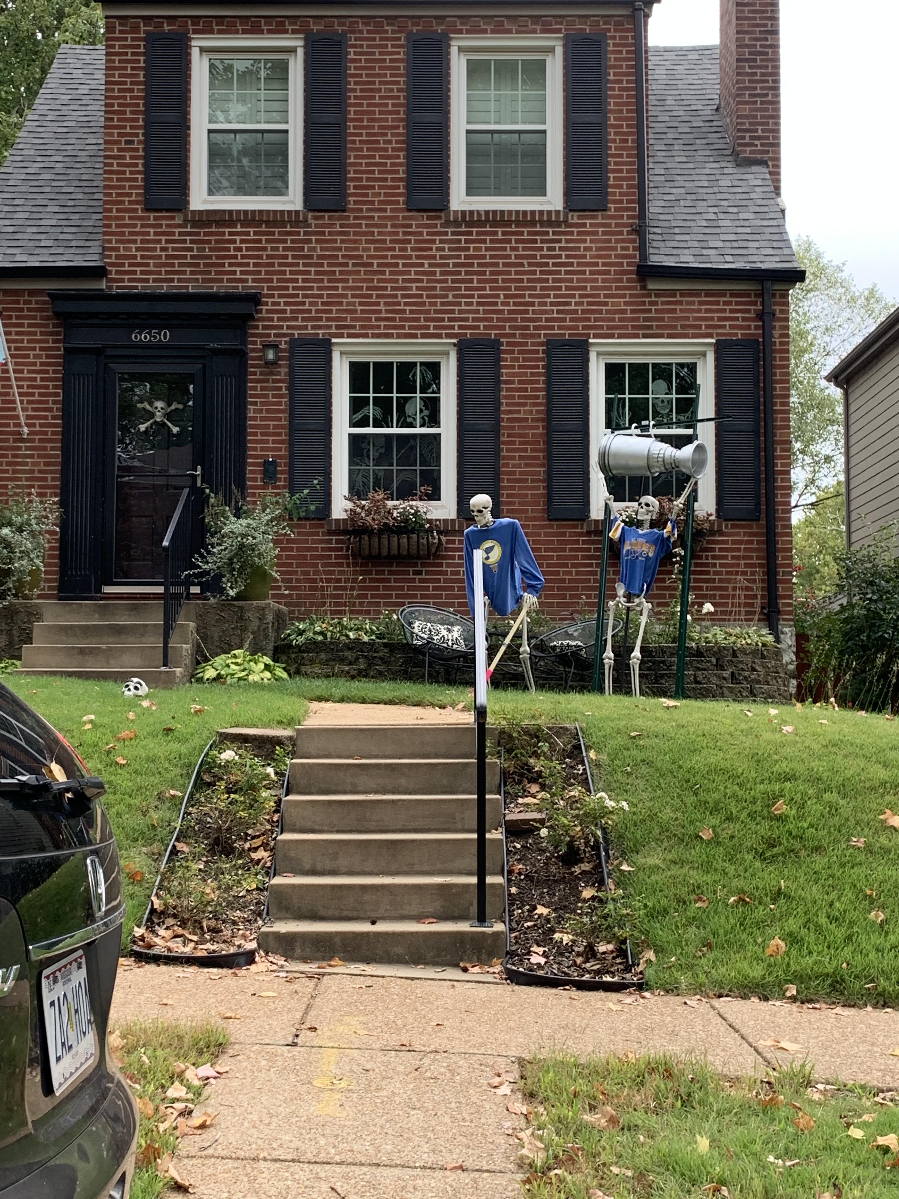 Halloween time in St. Louis r/StLouis