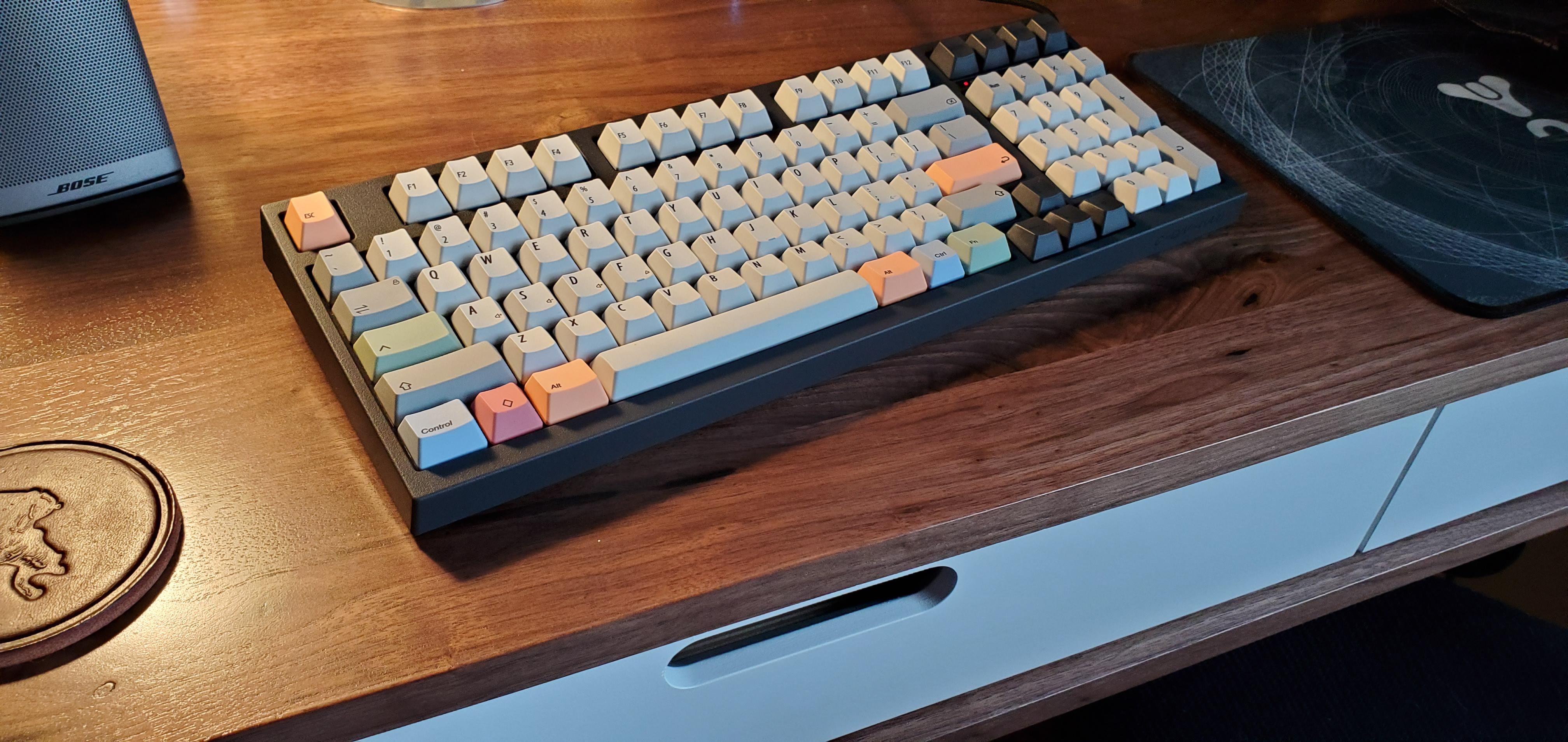 First proper upgrade in years: Leopold FC980C (30g Topre) w/ KBDfans