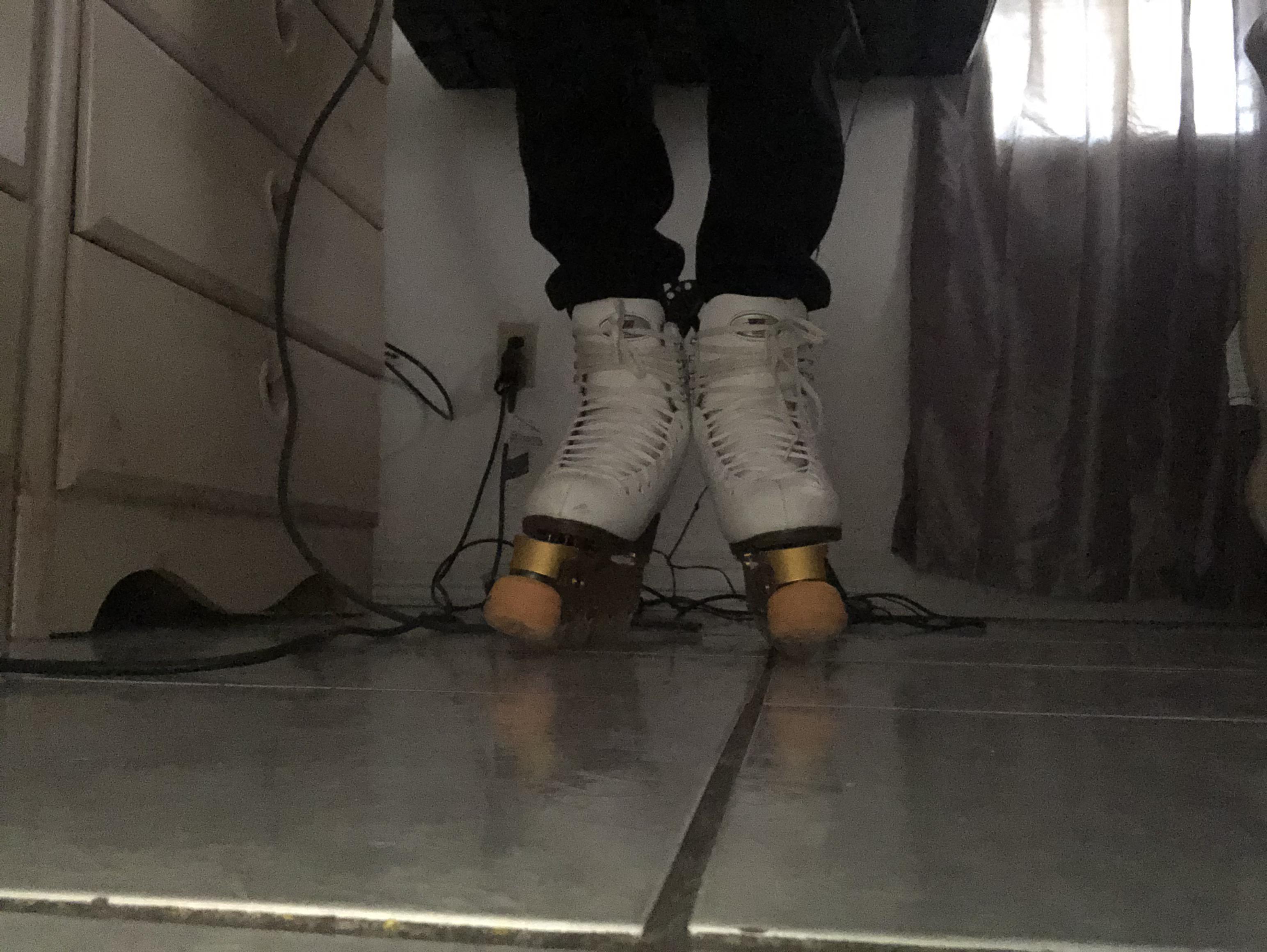 I’m having problems with my skates going inwards. Is it a pronation