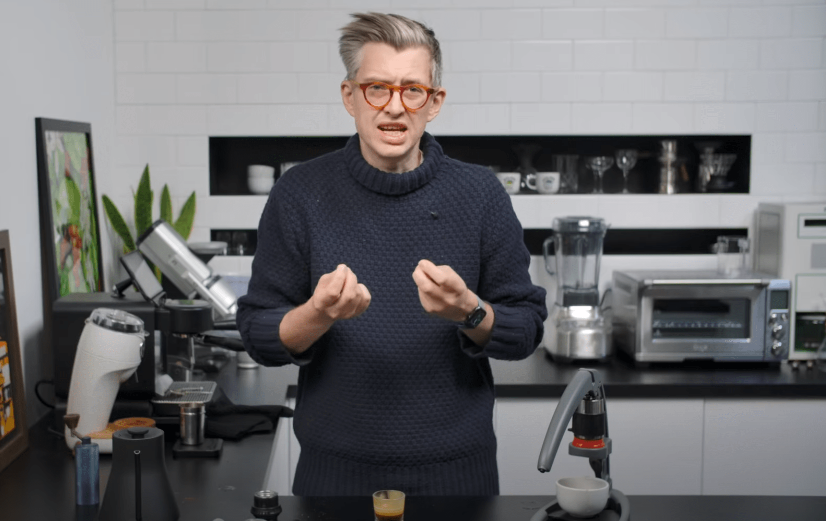 This sweater James Hoffman is wearing in his newest video. What is it