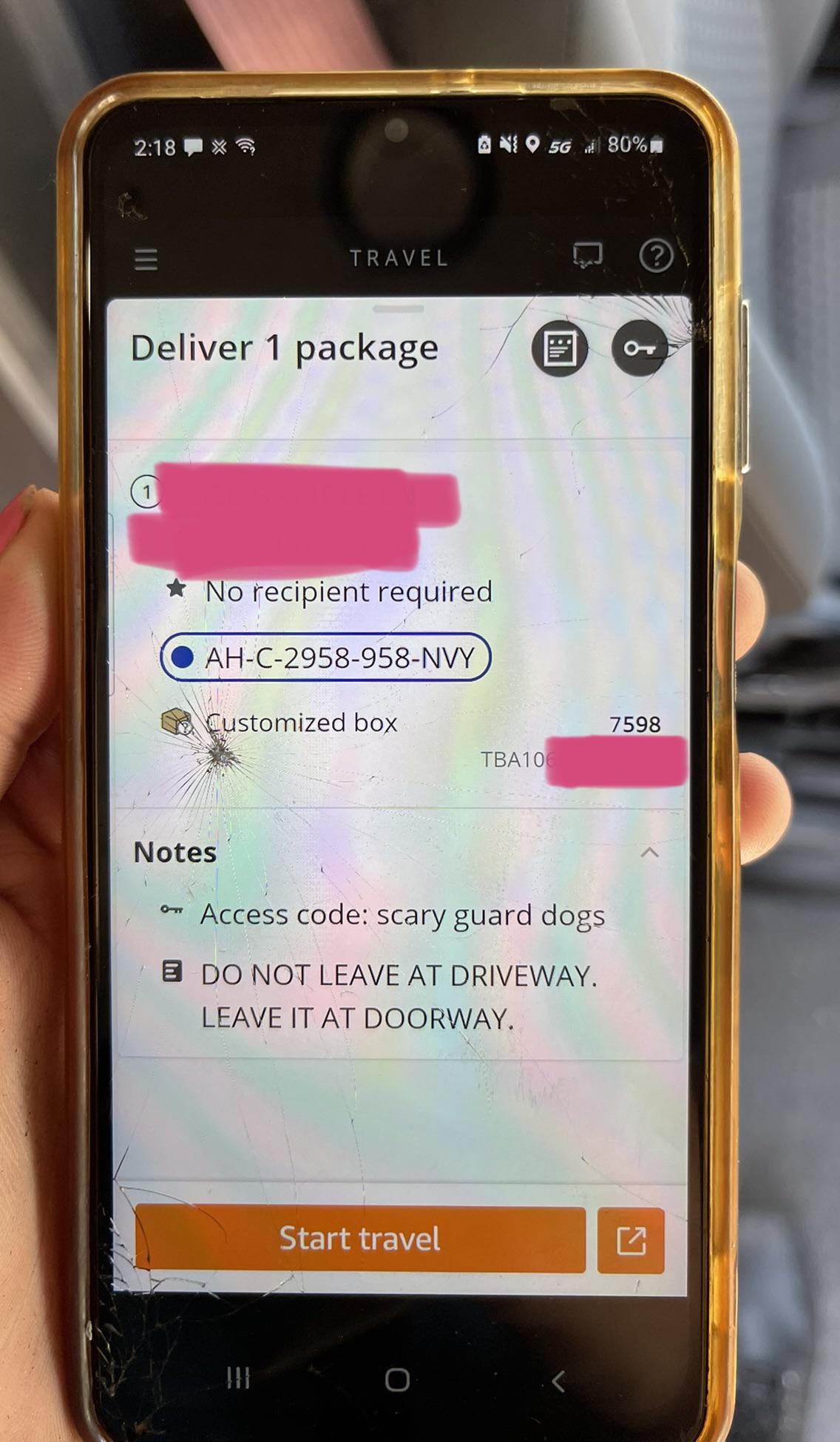 customer mUsT DeLiVeR tO fRoNt DoOr also customer scary guard dogs 🙃 r/AmazonDSPDrivers