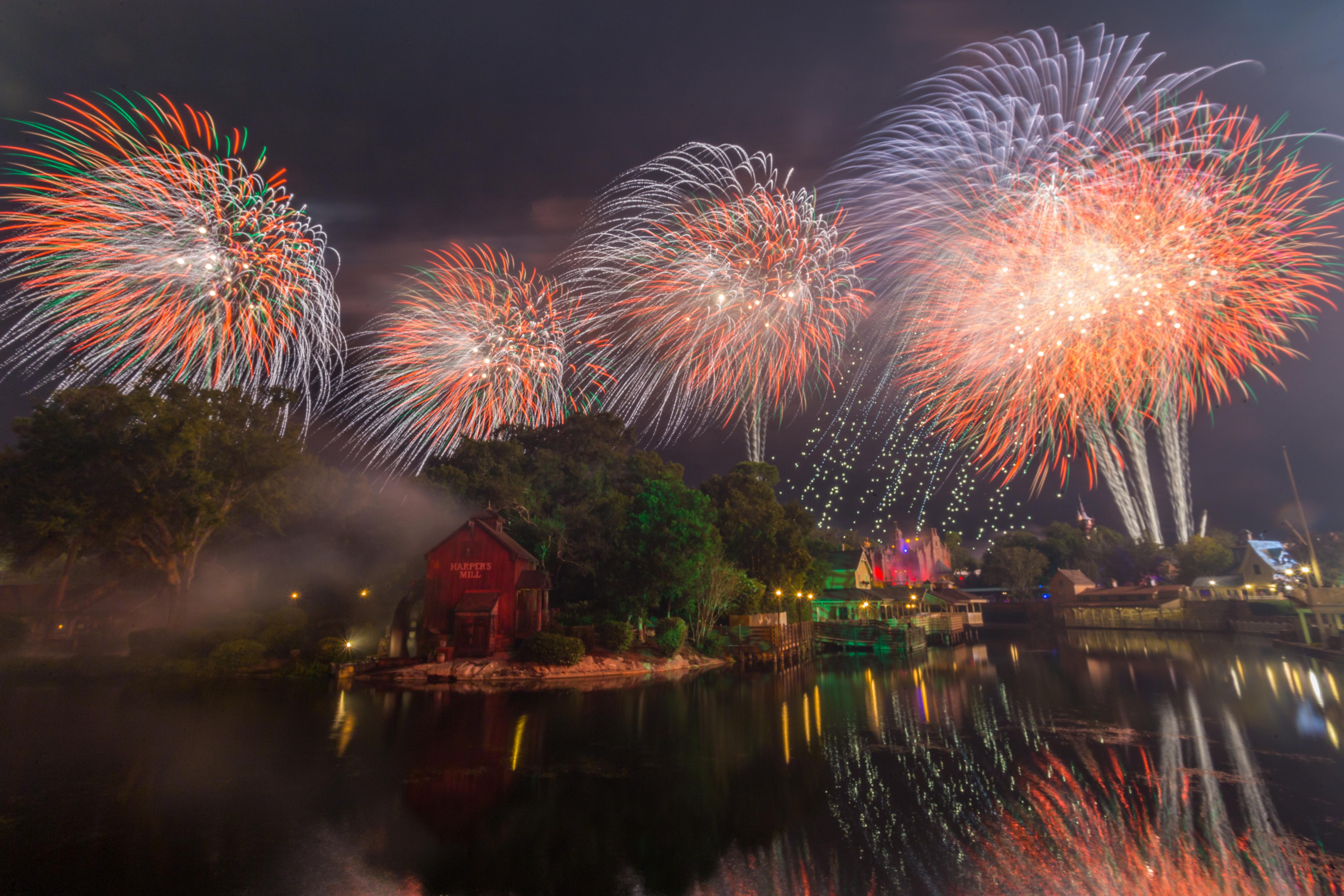 Happy HalloWishes over Tom Sawyer Island and the Haunted Mansion r