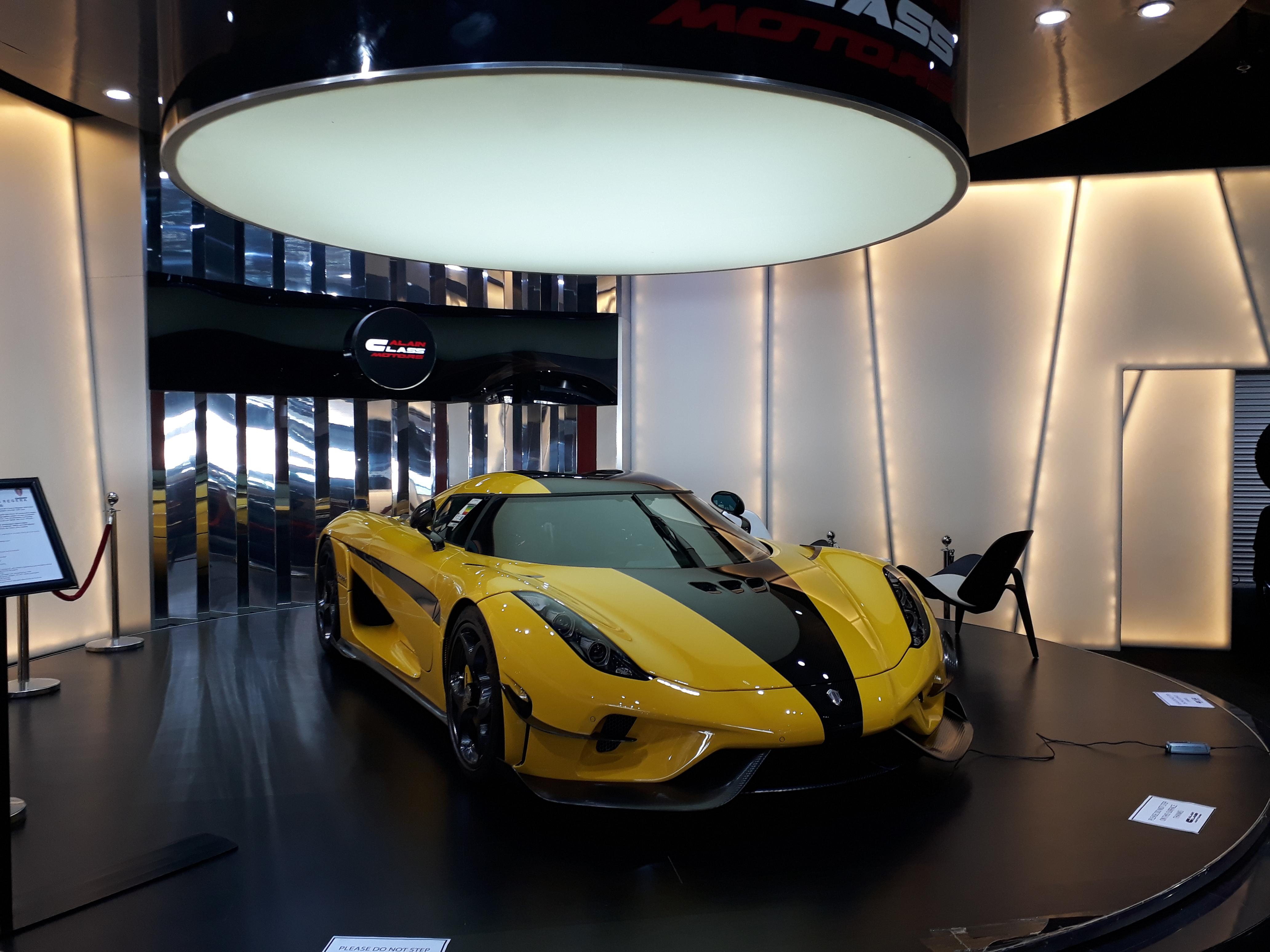 A beautiful [ Koenigsegg Regera] at a dealership in Dubaï r/spotted