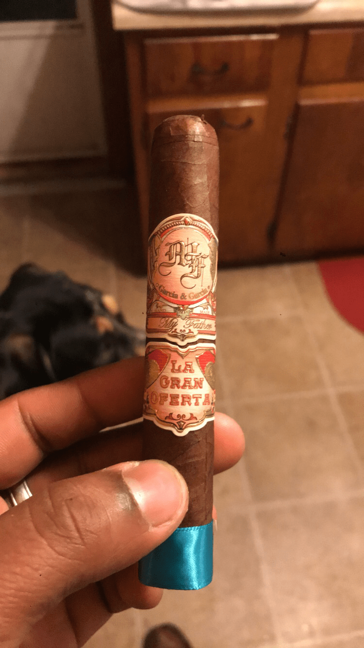Today’s Cigar. Got my box from Good Cigar Co r/cigars